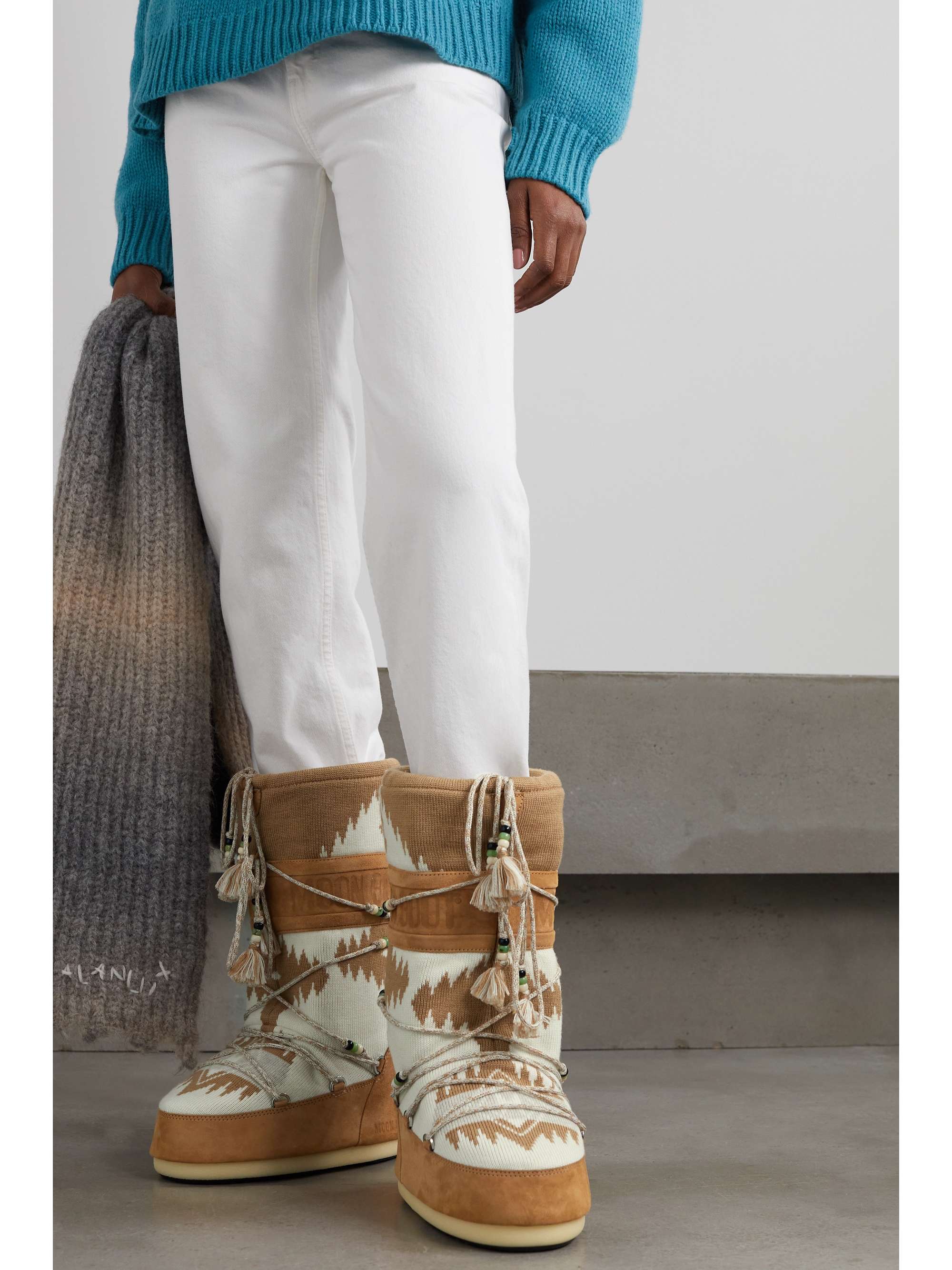 moon boot suede