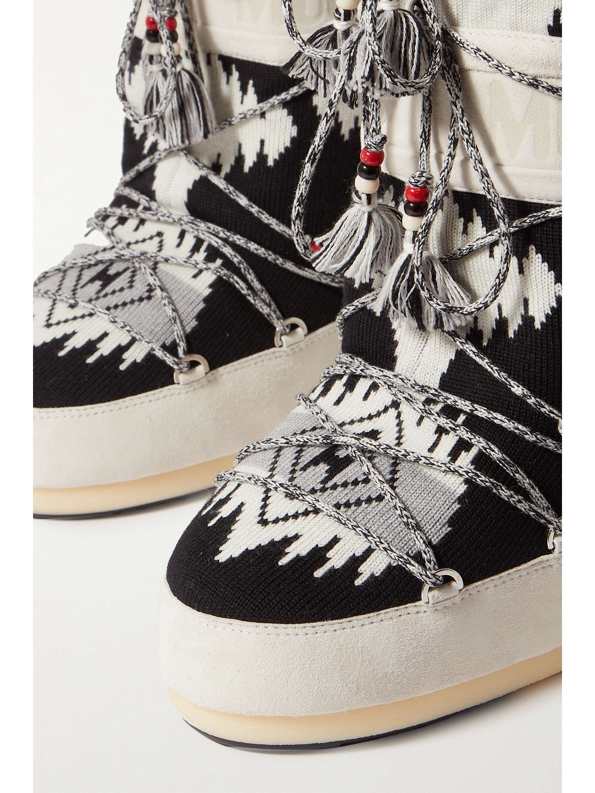 ALANUI Après-skis en laine jacquard et en daim à ornements x Moon Boot