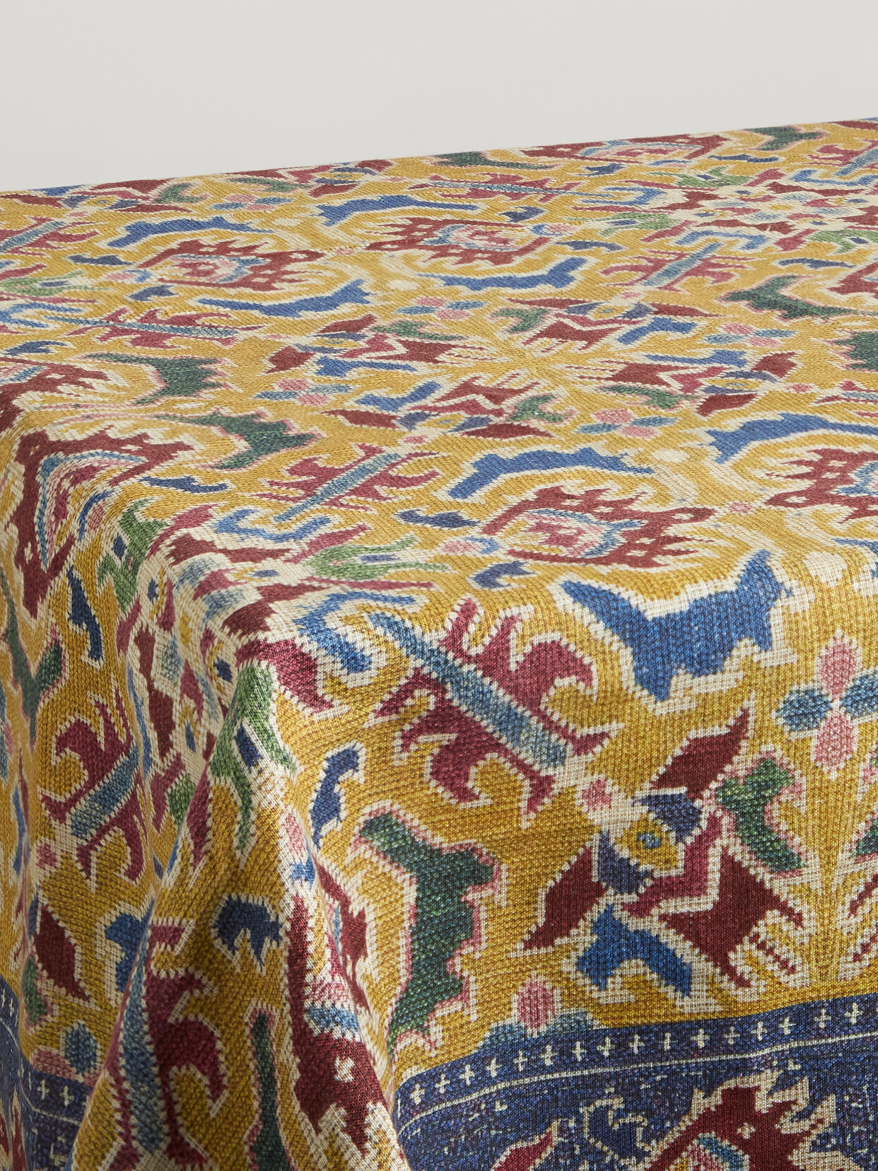 Cabana - Fiamma Printed Linen Tablecloth - Yellow