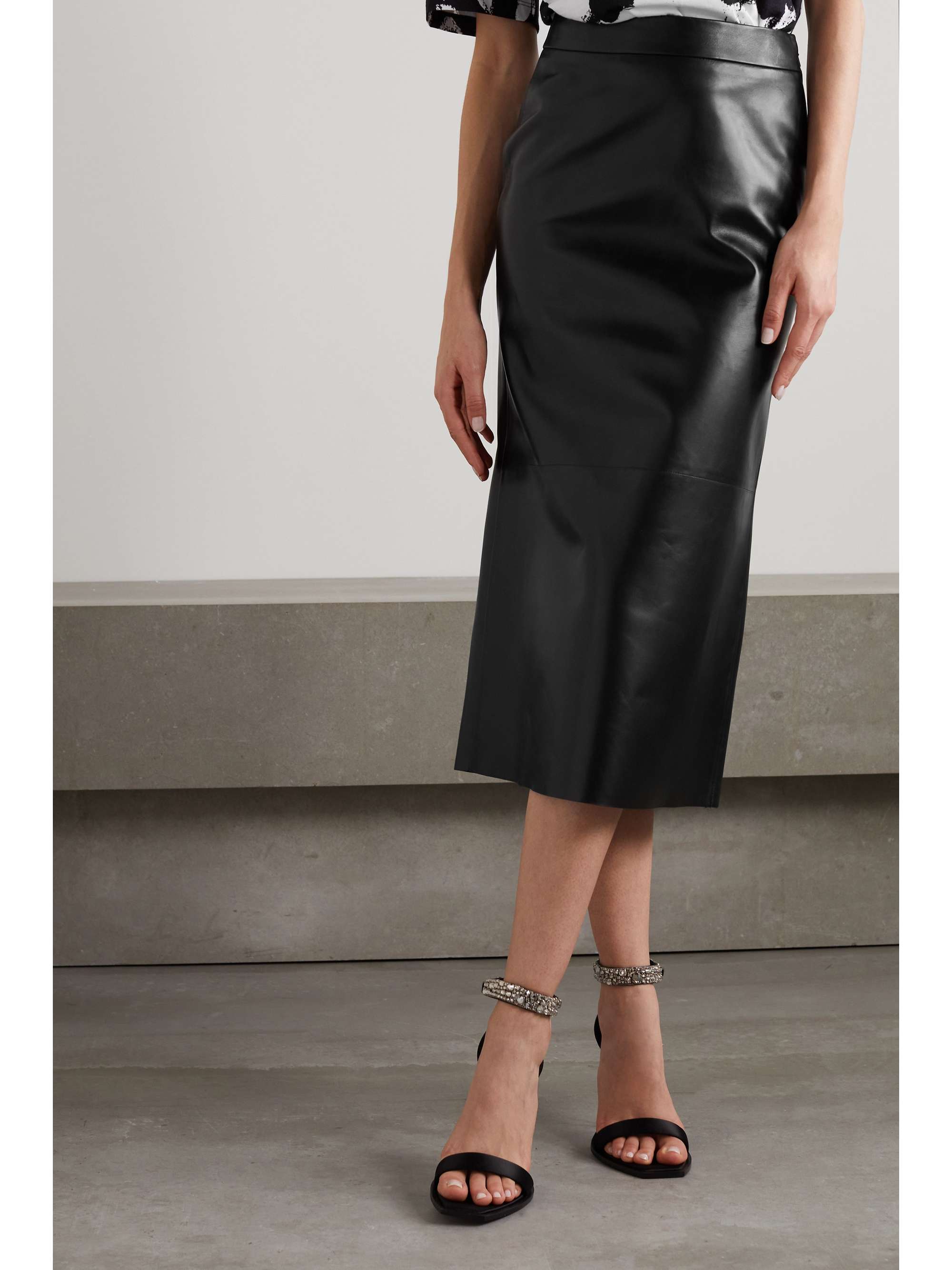 ALEXANDER MCQUEEN Leather midi skirt