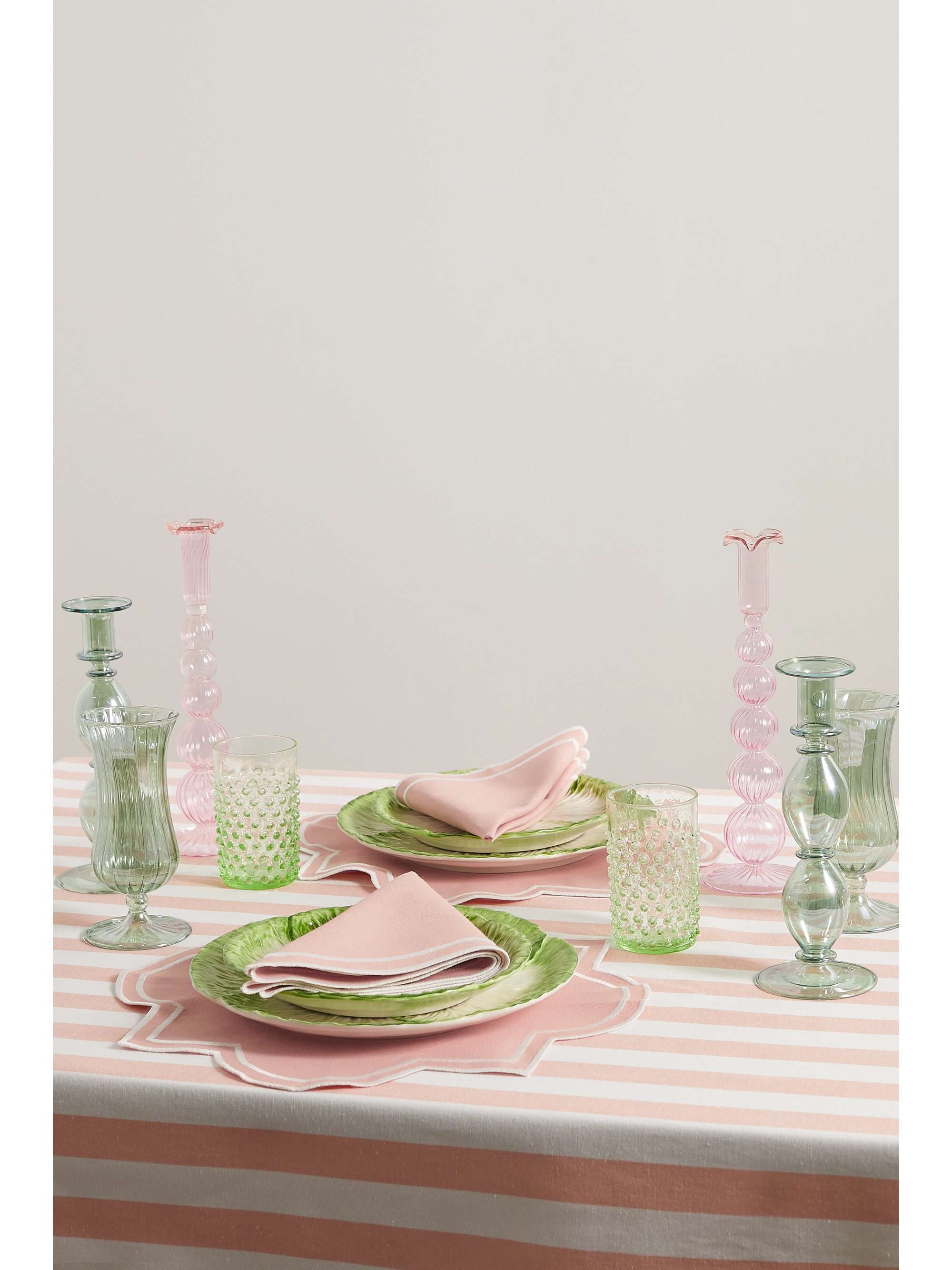 MRS. ALICE Tablescape set