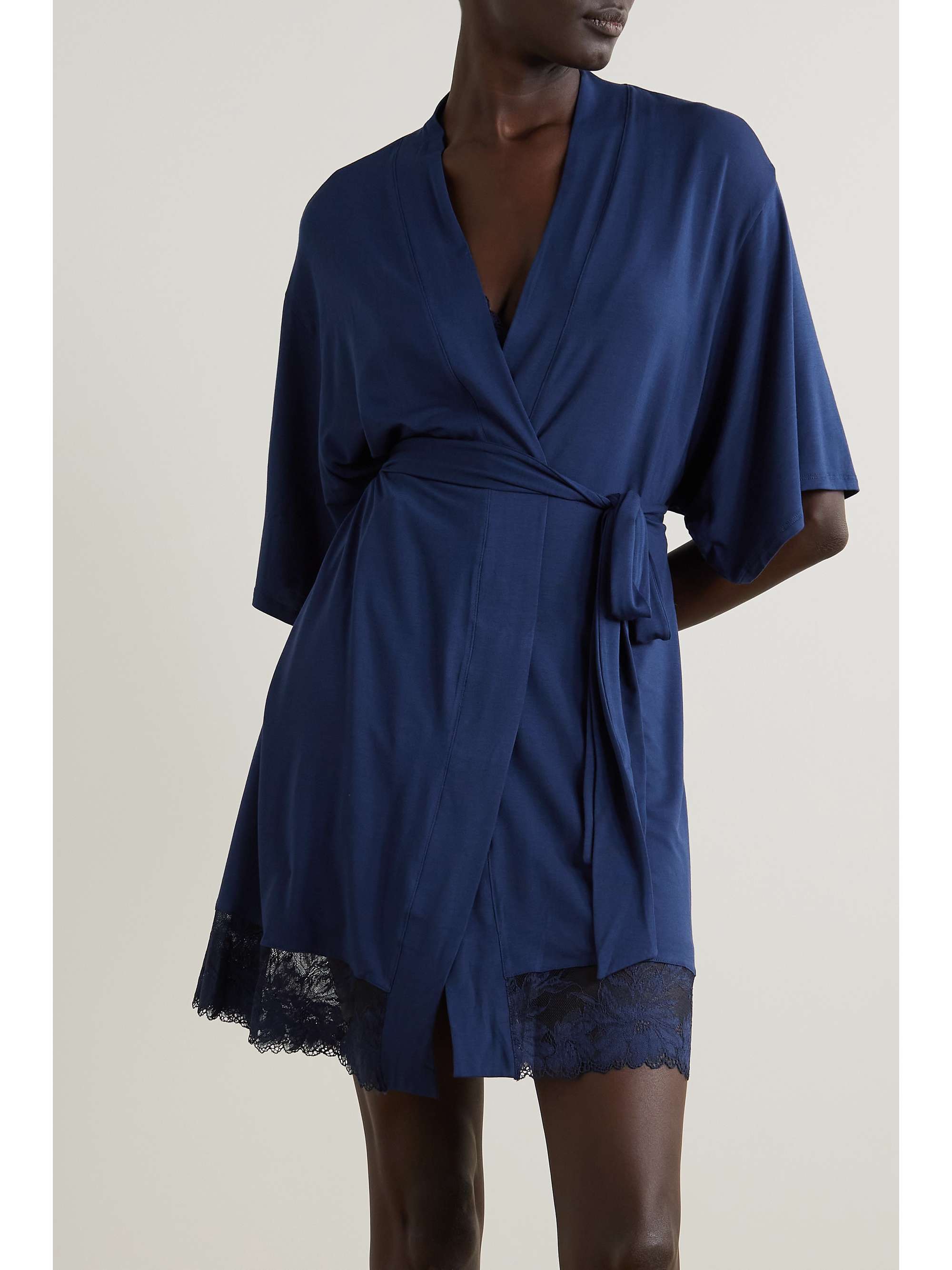 Robe net a porter online