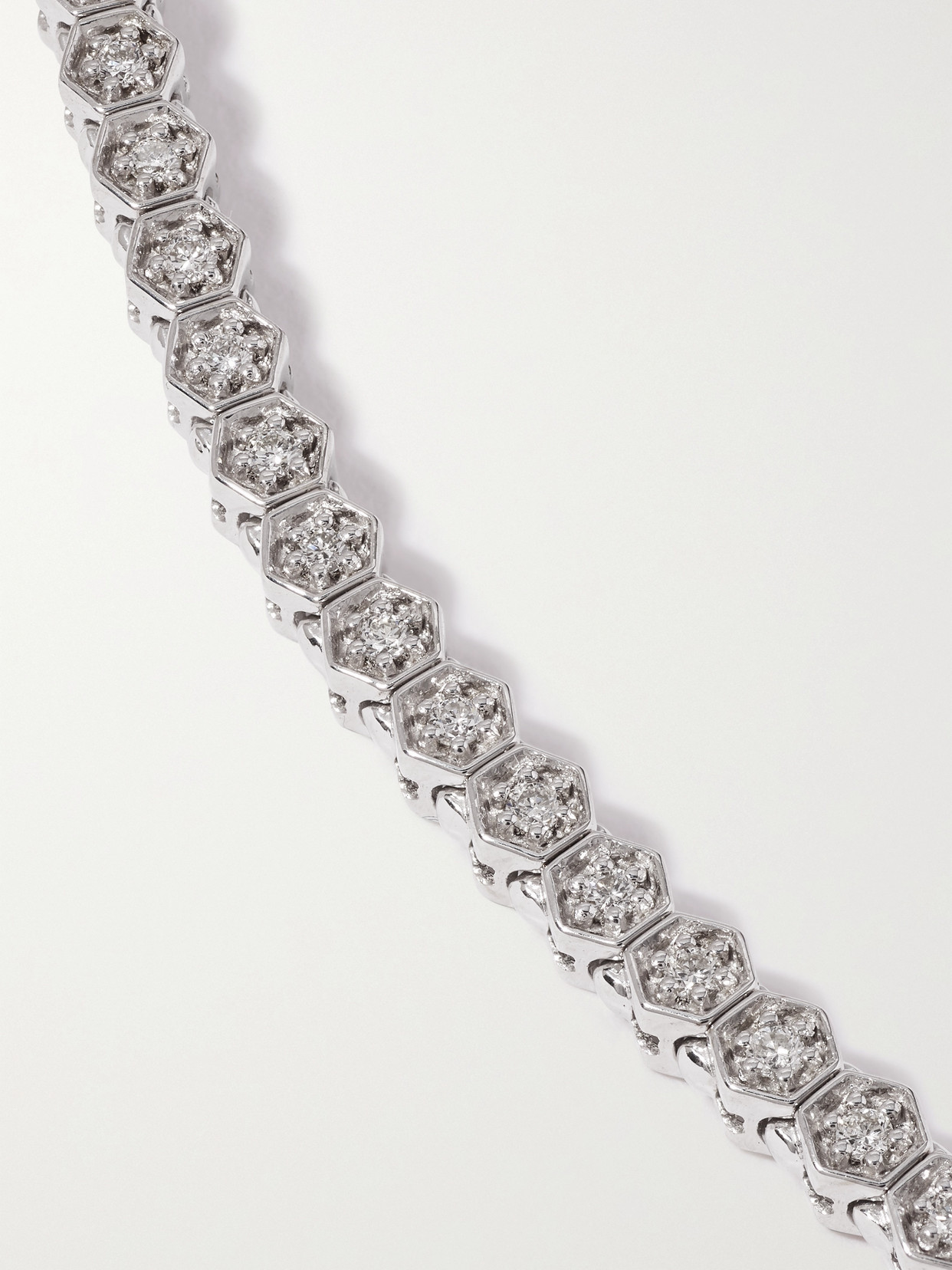 KOLOURS JEWELRY HEXAGON SMALL 18-KARAT WHITE GOLD DIAMOND TENNIS BRACELET