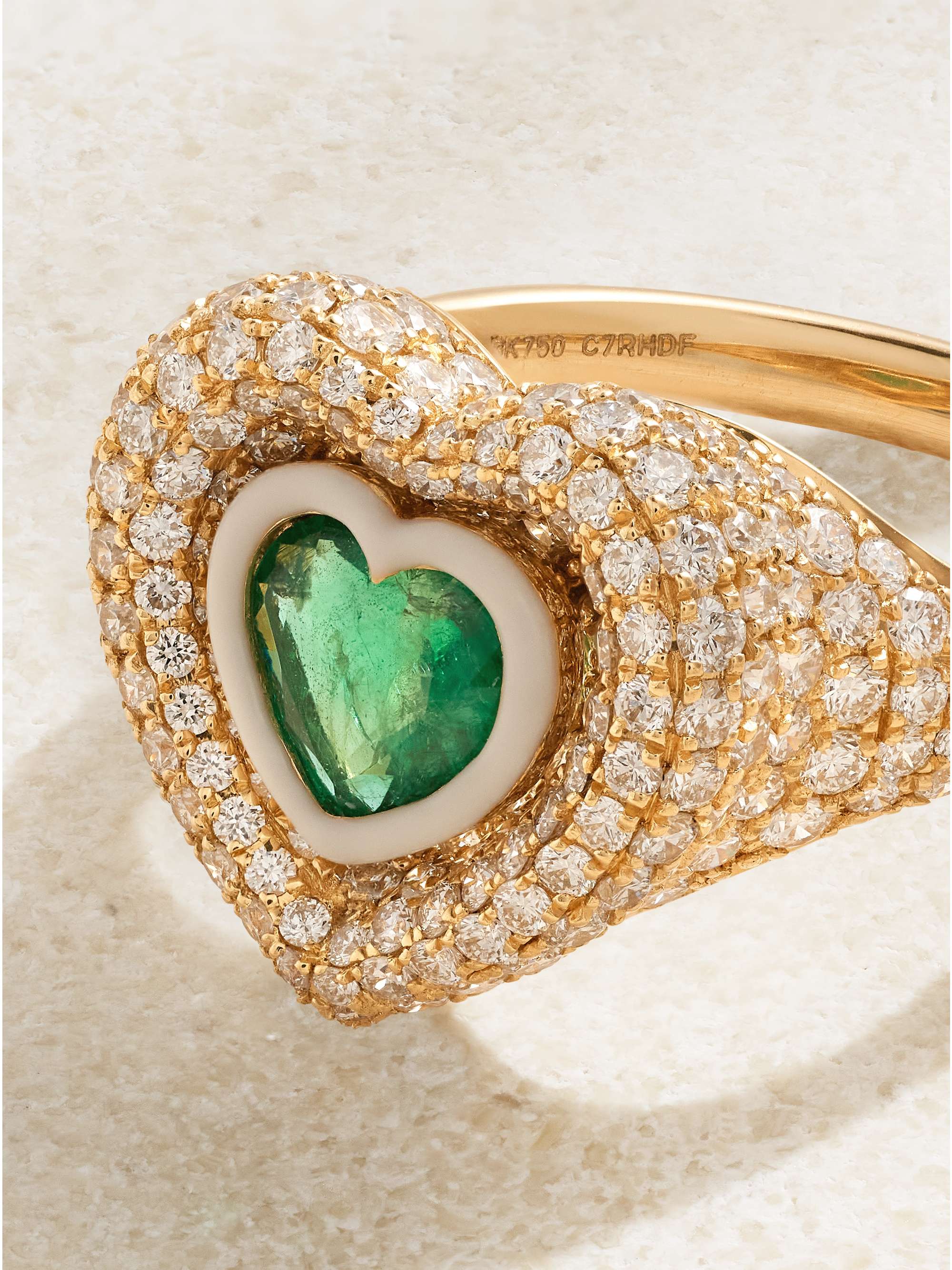 KAMYEN Ring aus 18 Karat Gold mit Emaille, Diamanten und Smaragd