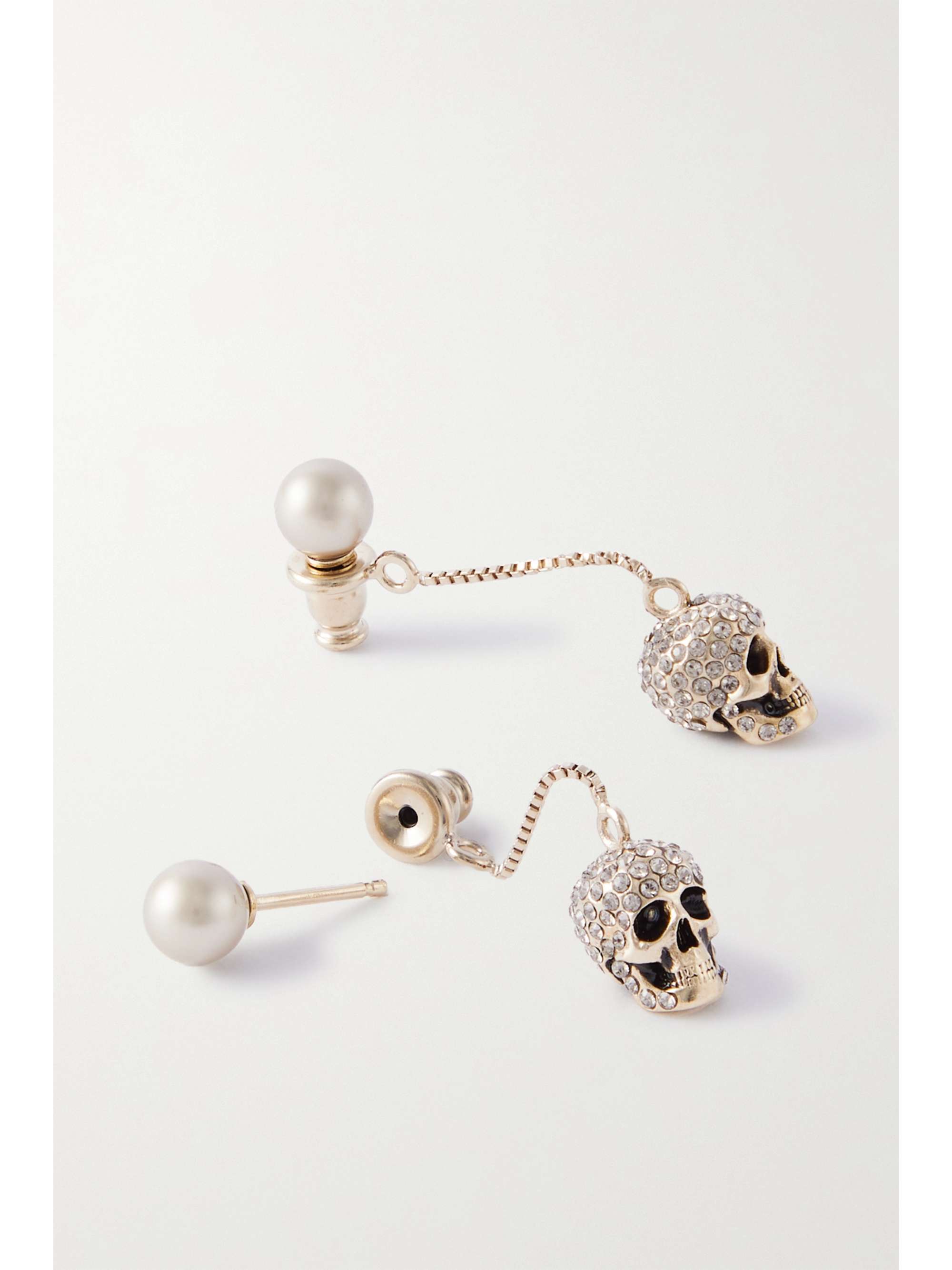 MCQUEEN Goldfarbene Ohrringe mit Swarovski-Kristalllen und Kunstperlen