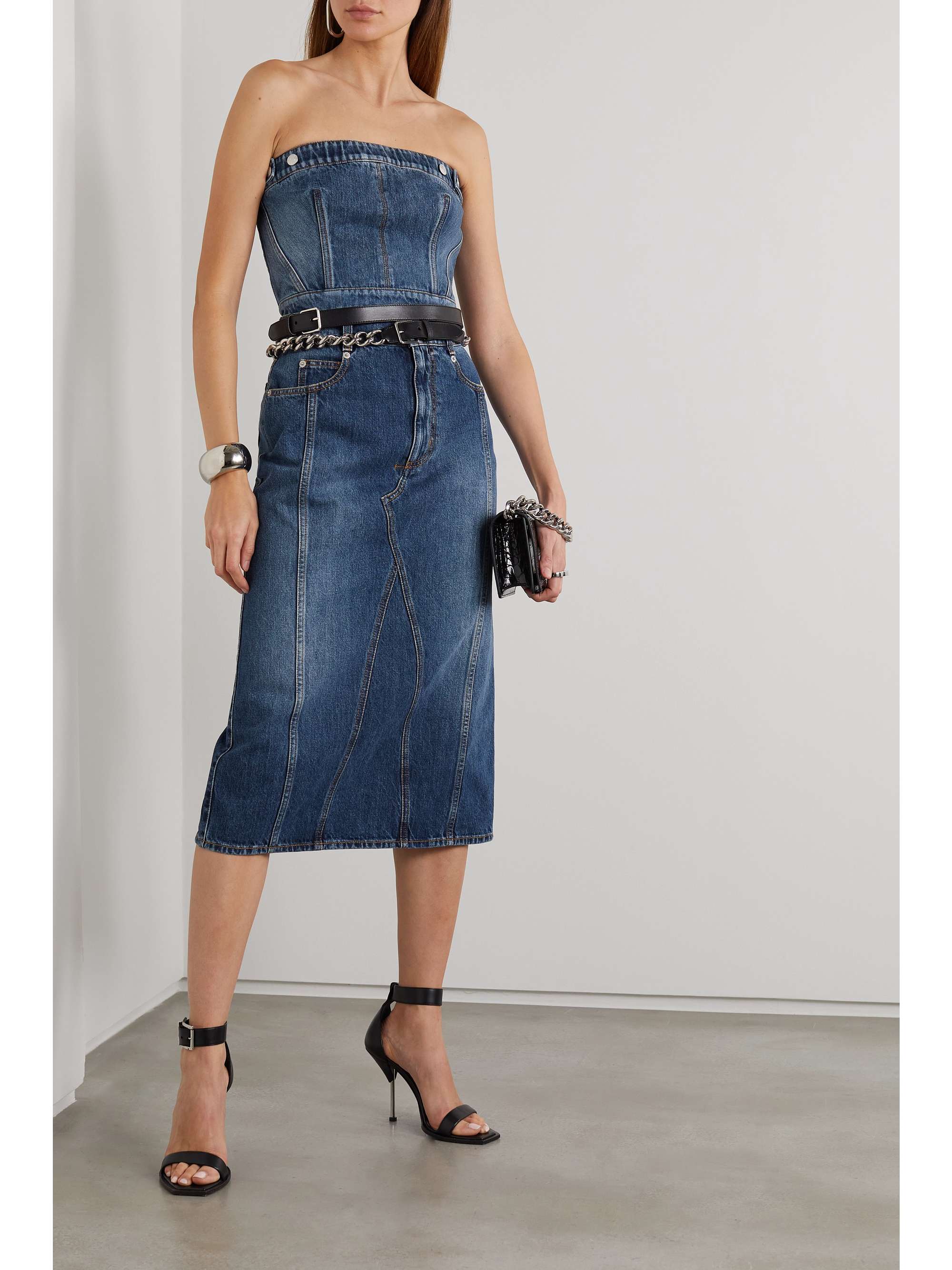 Blue Strapless cropped button 