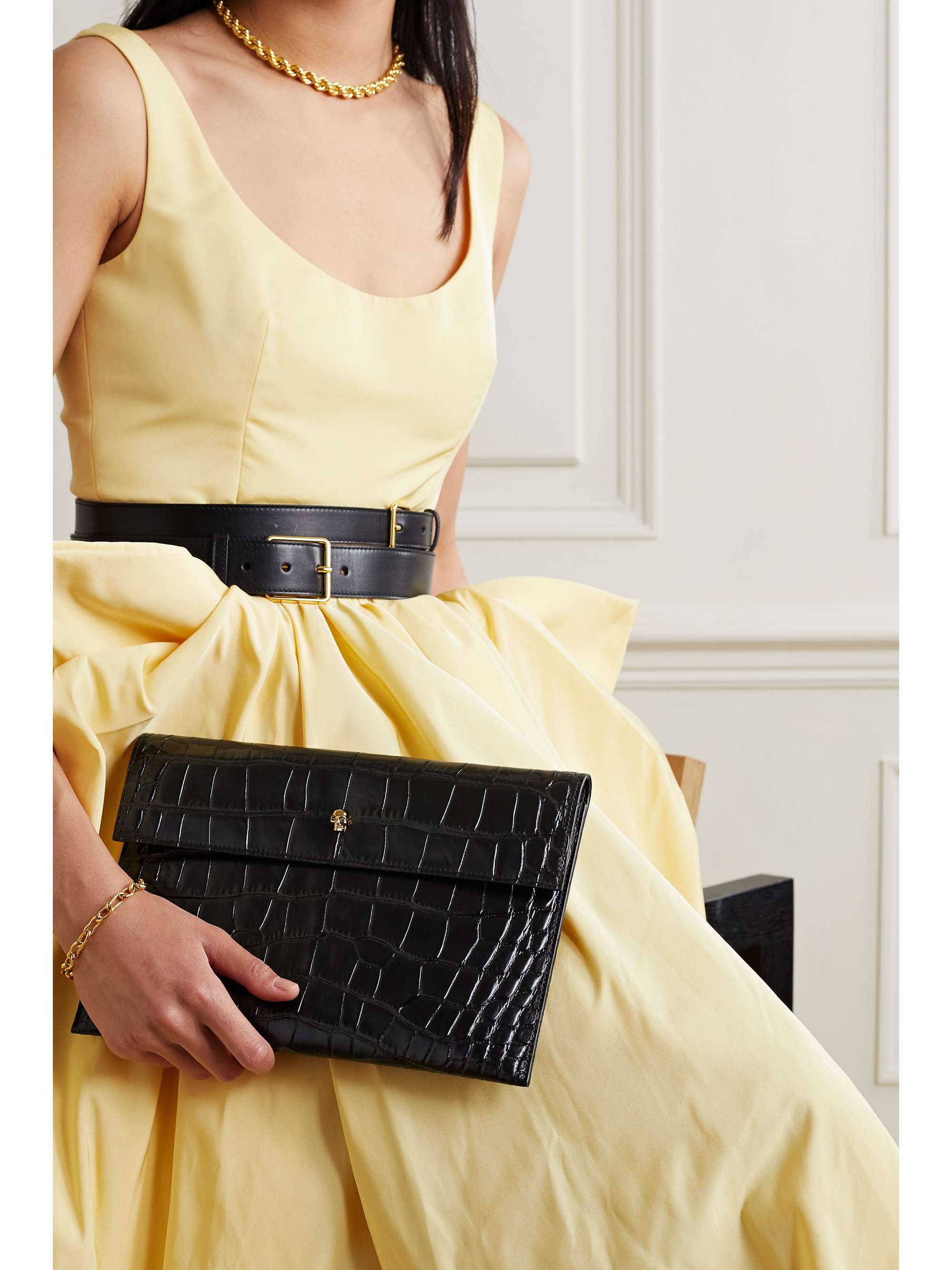 ALEXANDER MCQUEEN Envelope croc-effect leather pouch | NET-A-PORTER