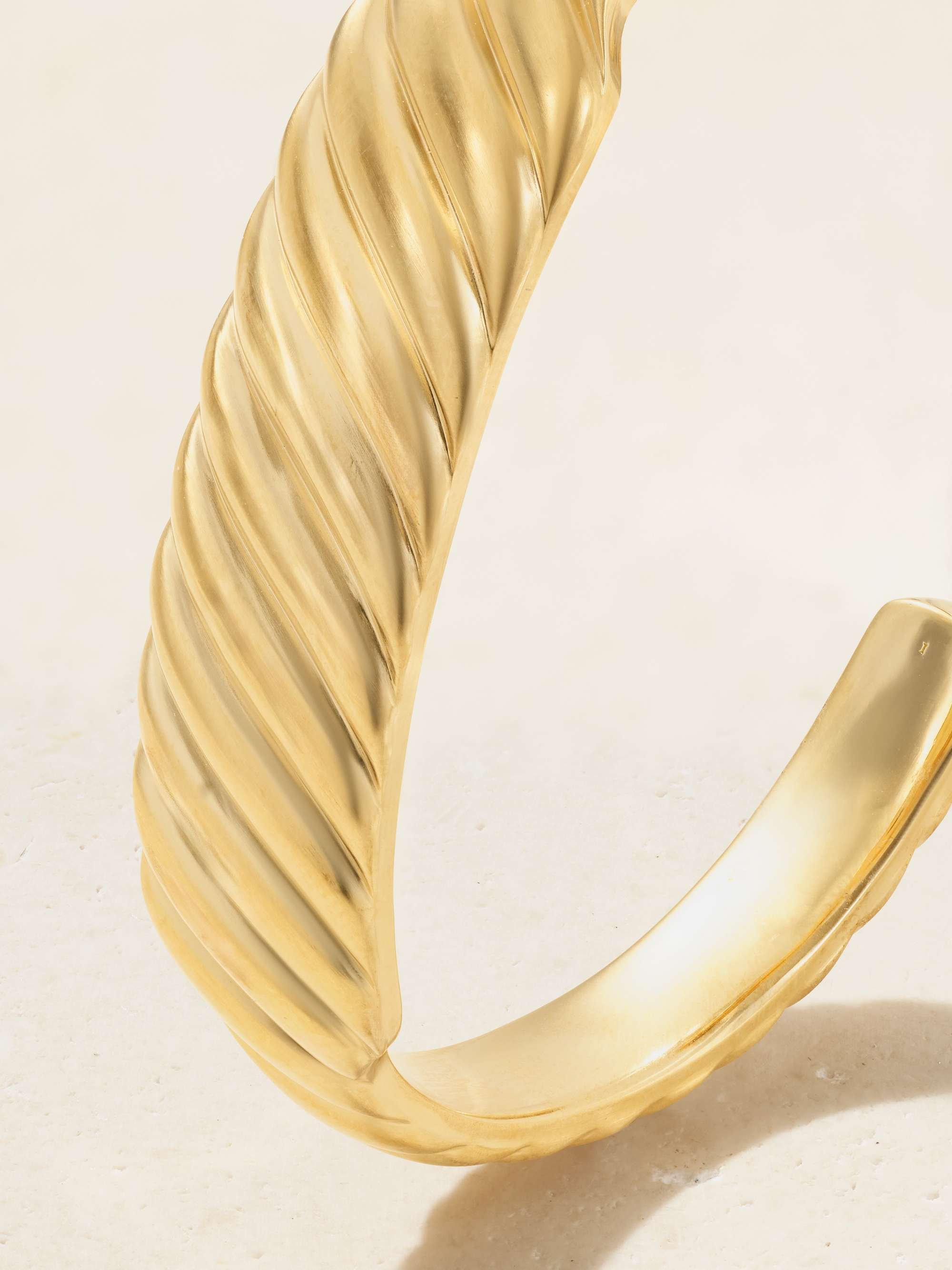DAVID YURMAN Sculpted Cable Contour 18-karat gold cuff