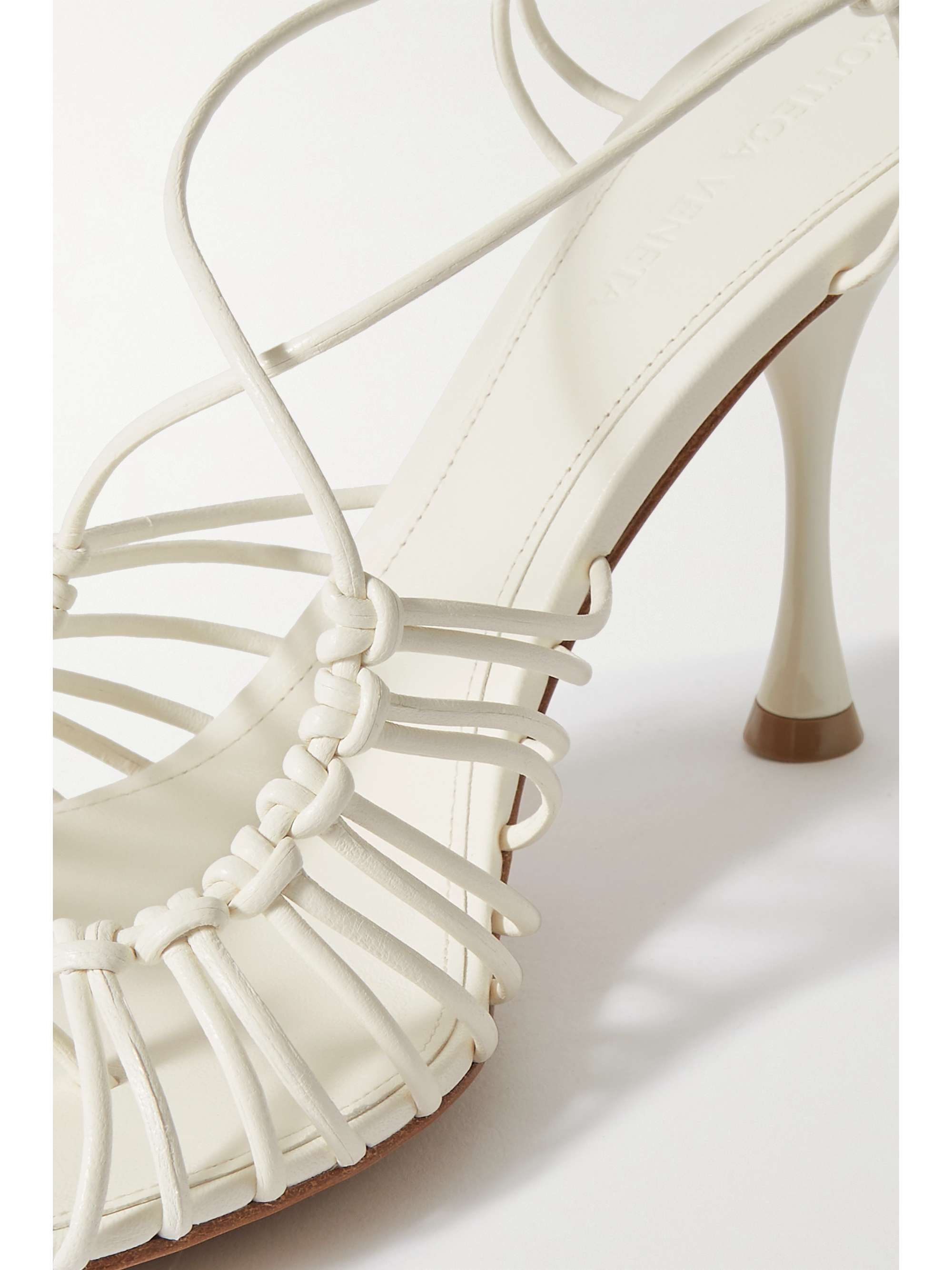 BOTTEGA VENETA Sandales en cuir à nœuds