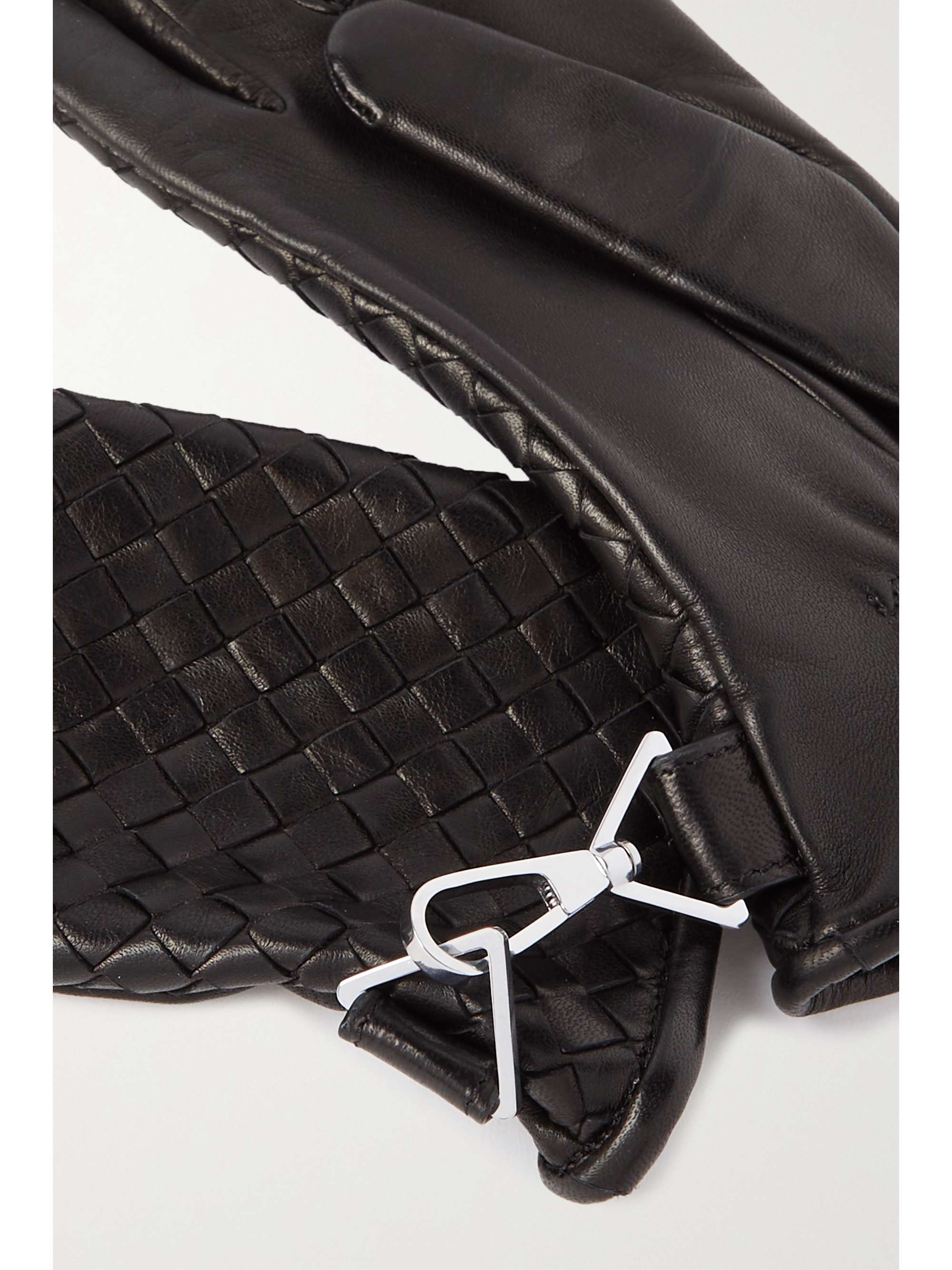 BOTTEGA VENETA Intrecciato leather gloves