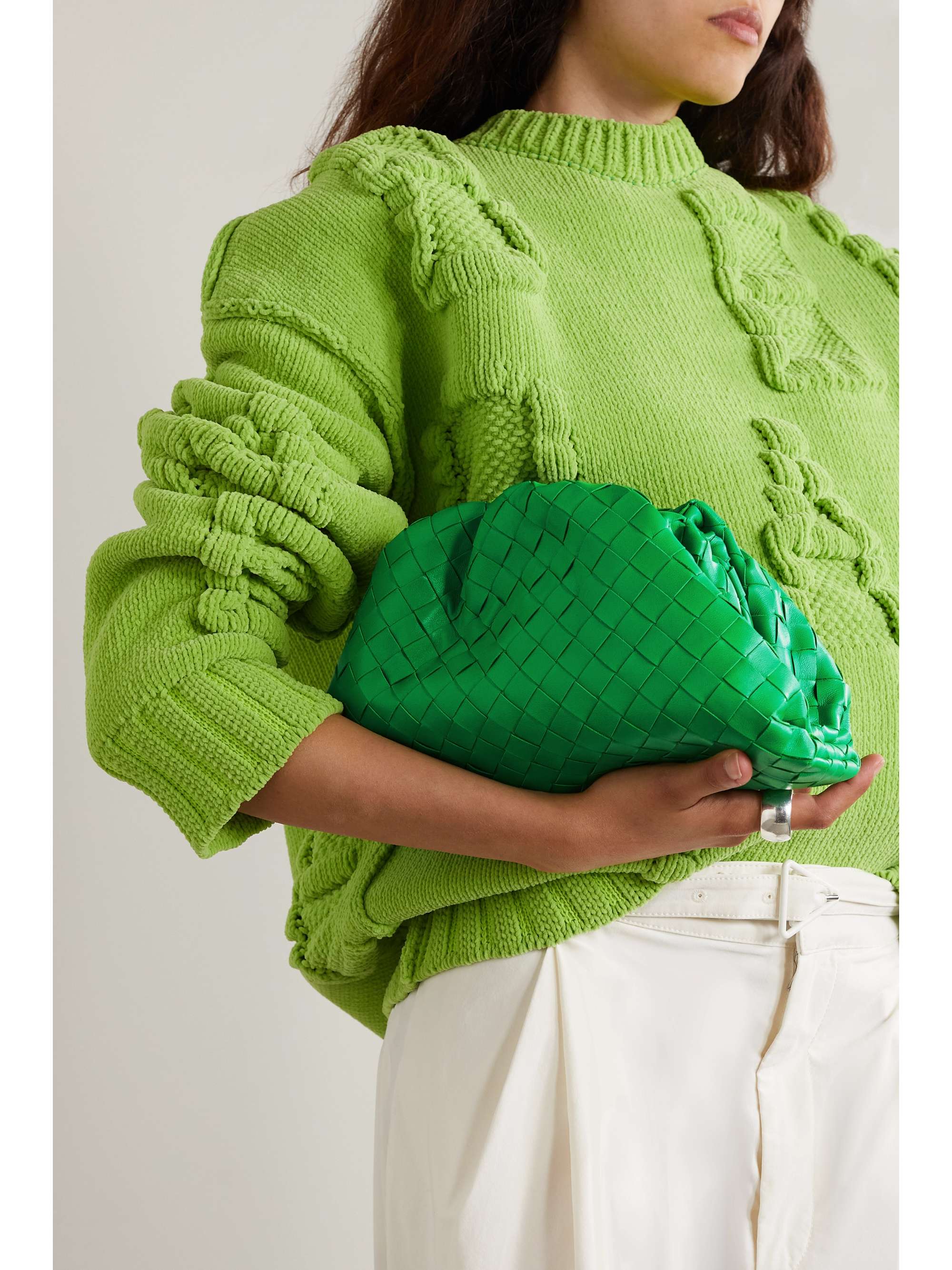 Pouch Teen Leather Clutch in Green - Bottega Veneta