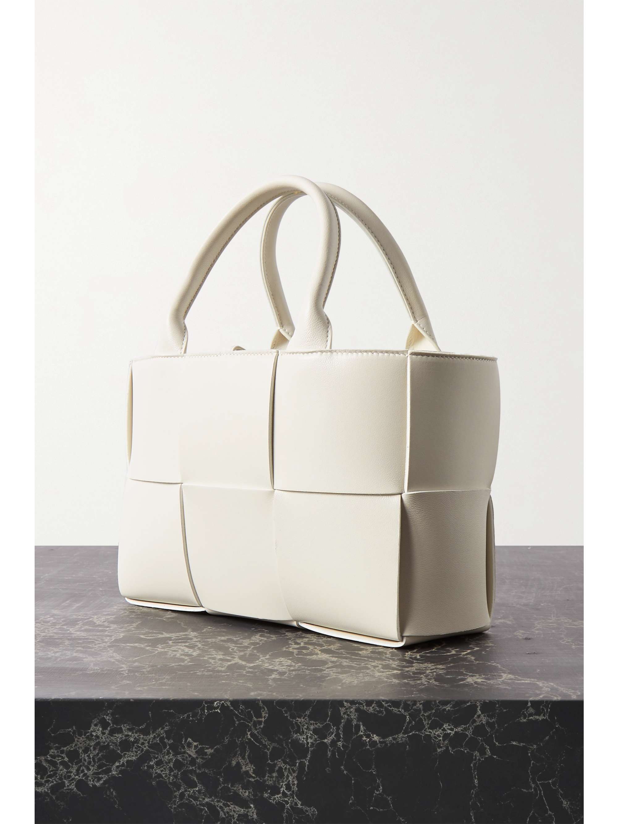 BOTTEGA VENETA Arco mini intrecciato textured-leather tote