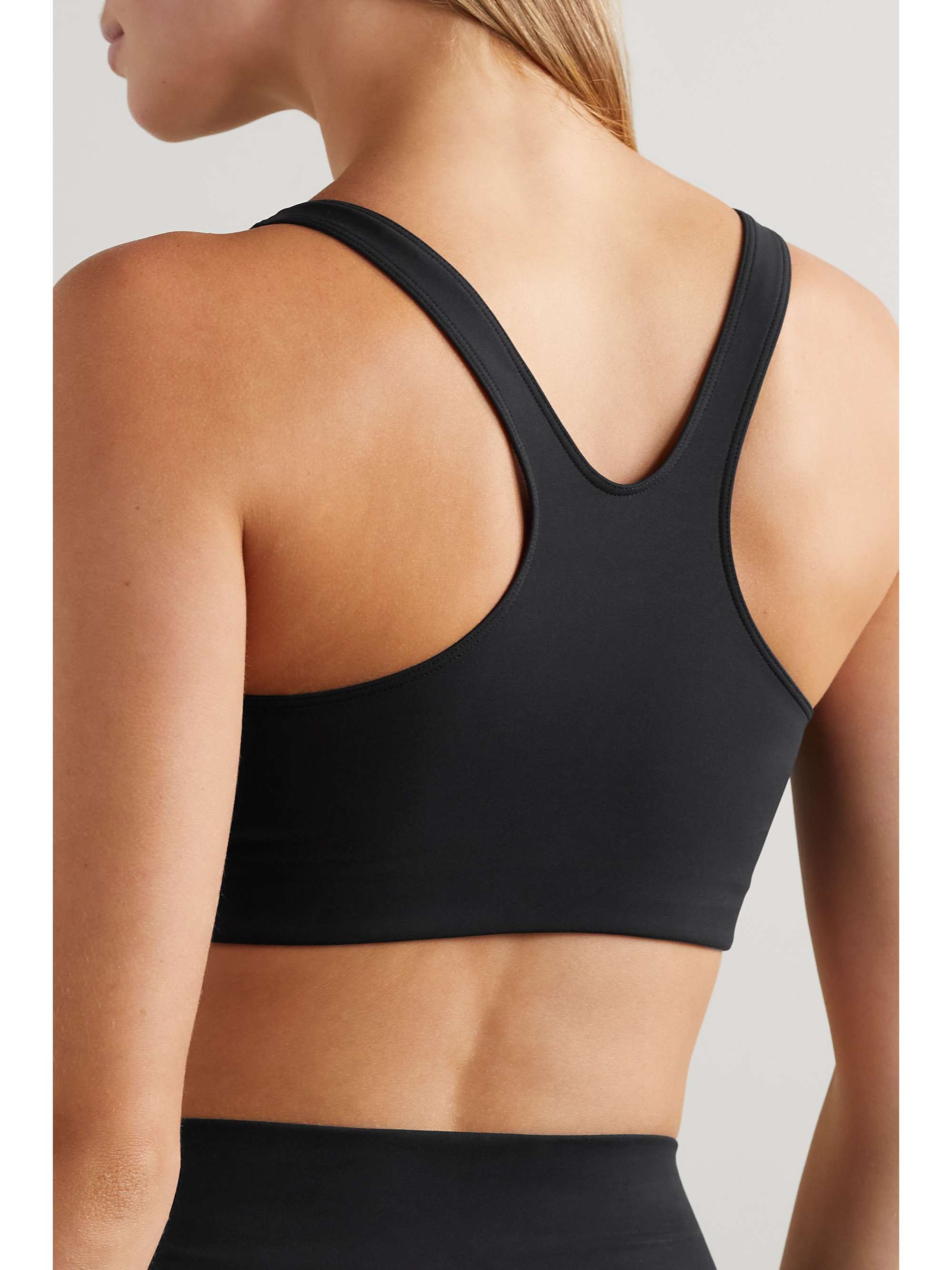 SPORTY & RICH حمالة صدر Billie الرياضية من قماش مطّاطي بطبعات