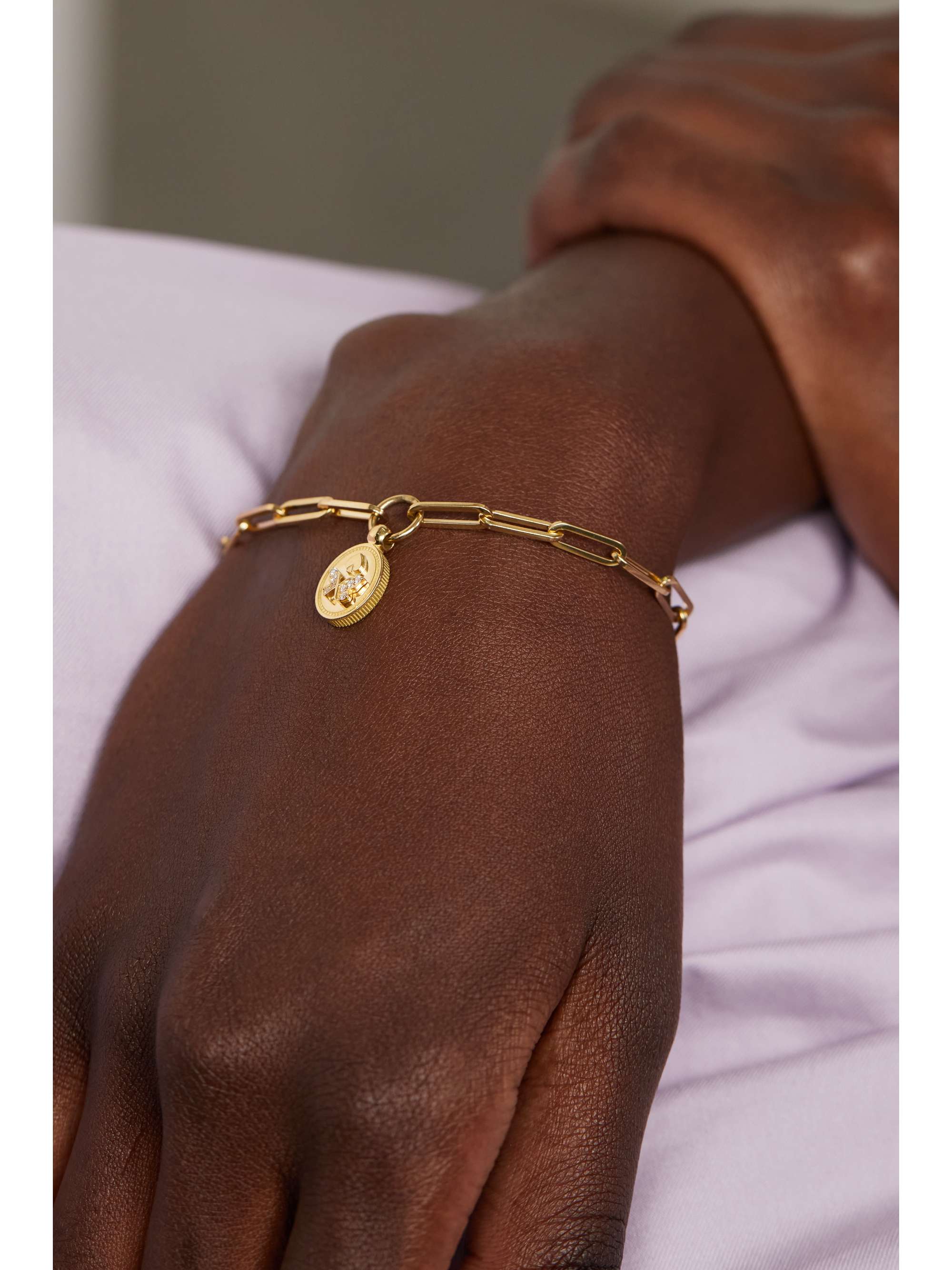 FOUNDRAE Spade 18-karat gold diamond bracelet