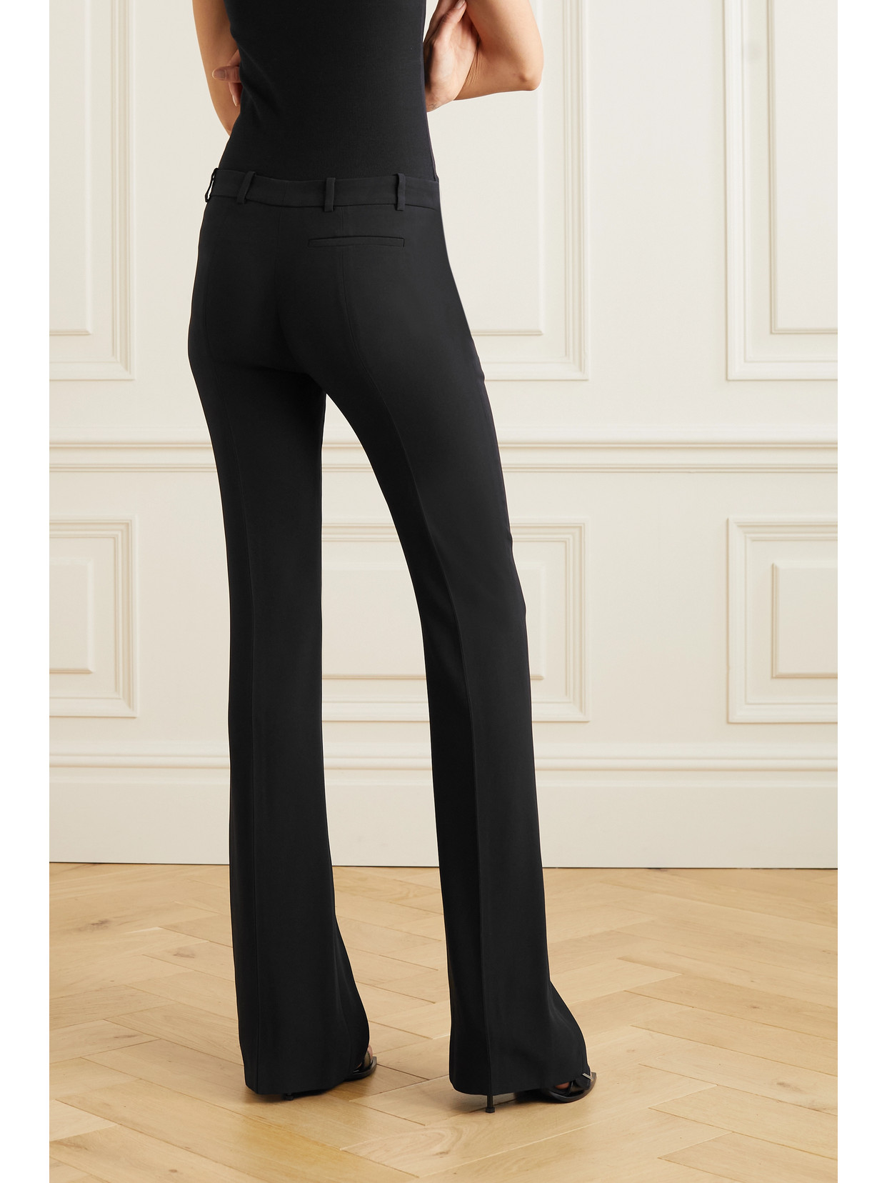 Alexander Mcqueen Crepe Bootcut Tailored Trousers In Black