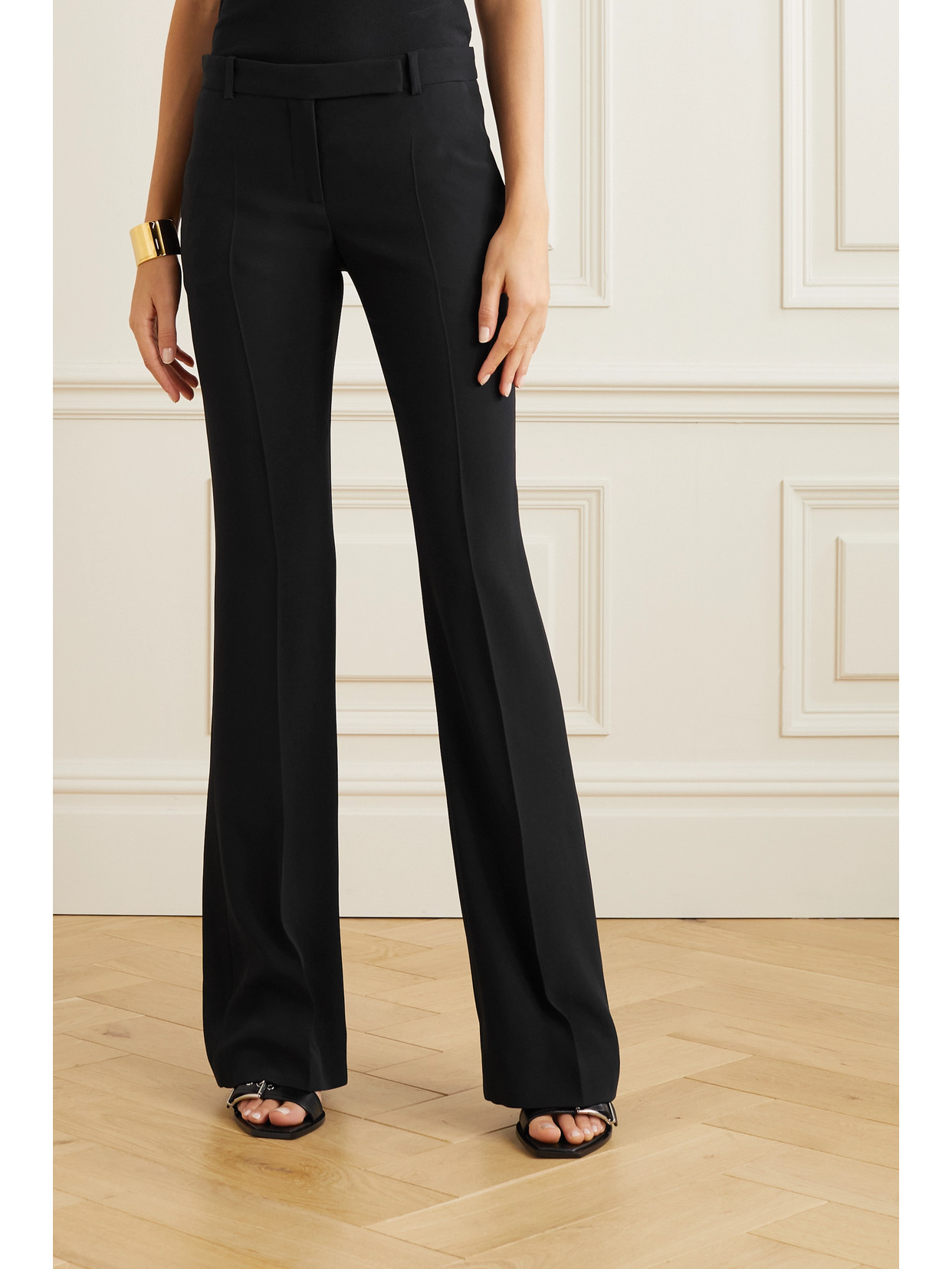 Alexander Mcqueen Crepe Bootcut Tailored Trousers In Black