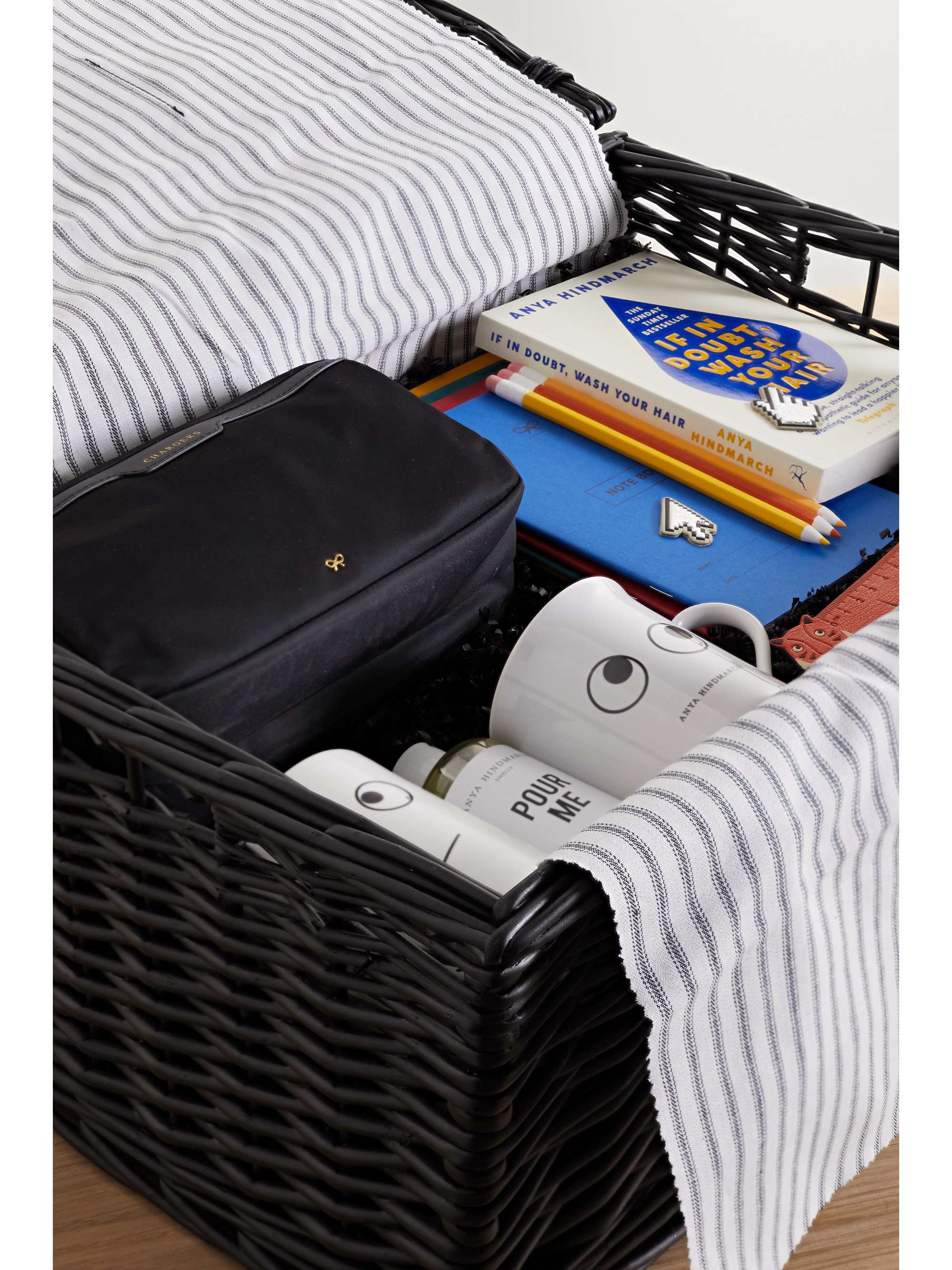 ANYA HINDMARCH Working From Home 办公用品中号柳条礼篮