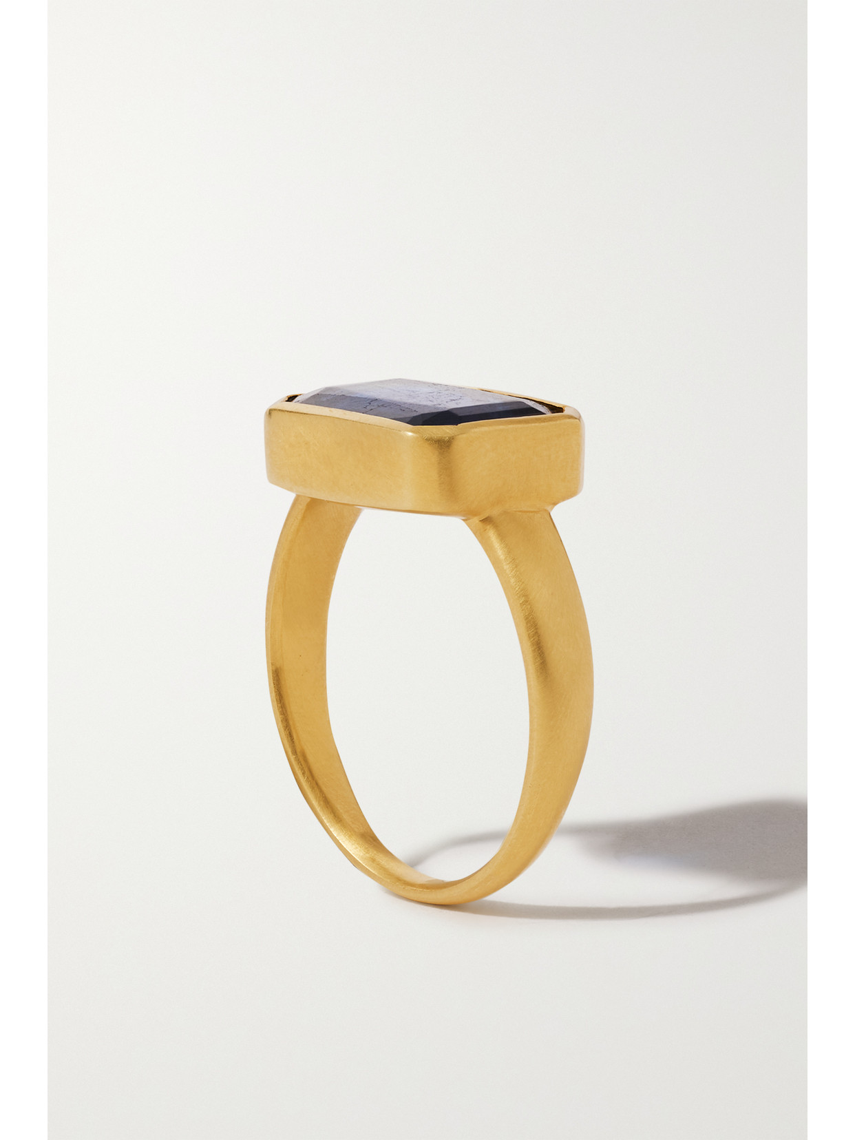 Pippa Small 18-karat Gold Kyanite Ring In Gold