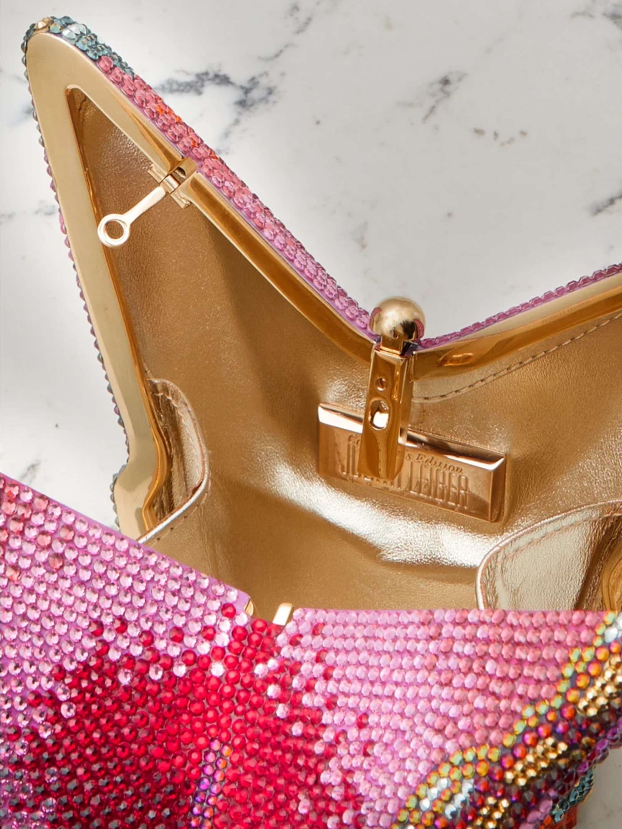 JUDITH LEIBER COUTURE 
