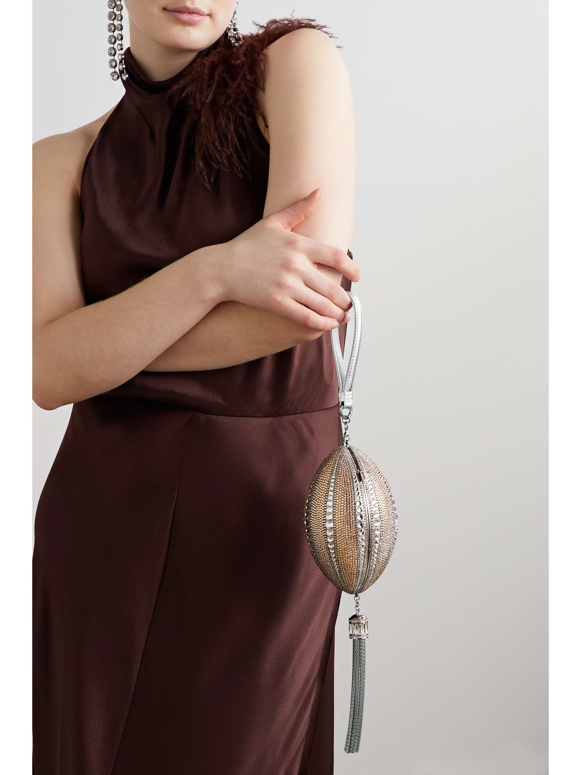 JUDITH LEIBER COUTURE Oval Drop crystal-embellished silver-tone clutch