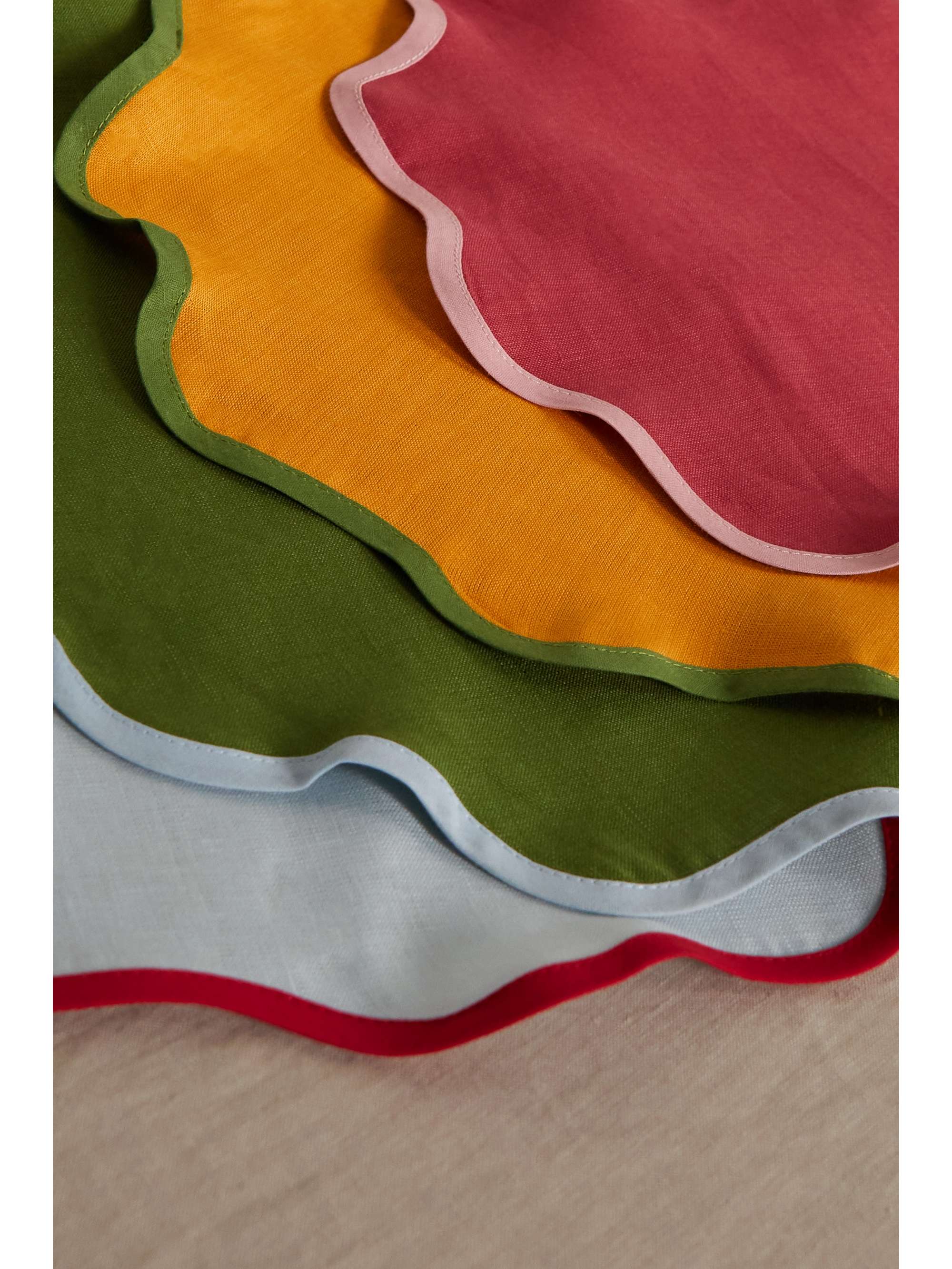 LA DOUBLEJ Set of four linen placemats