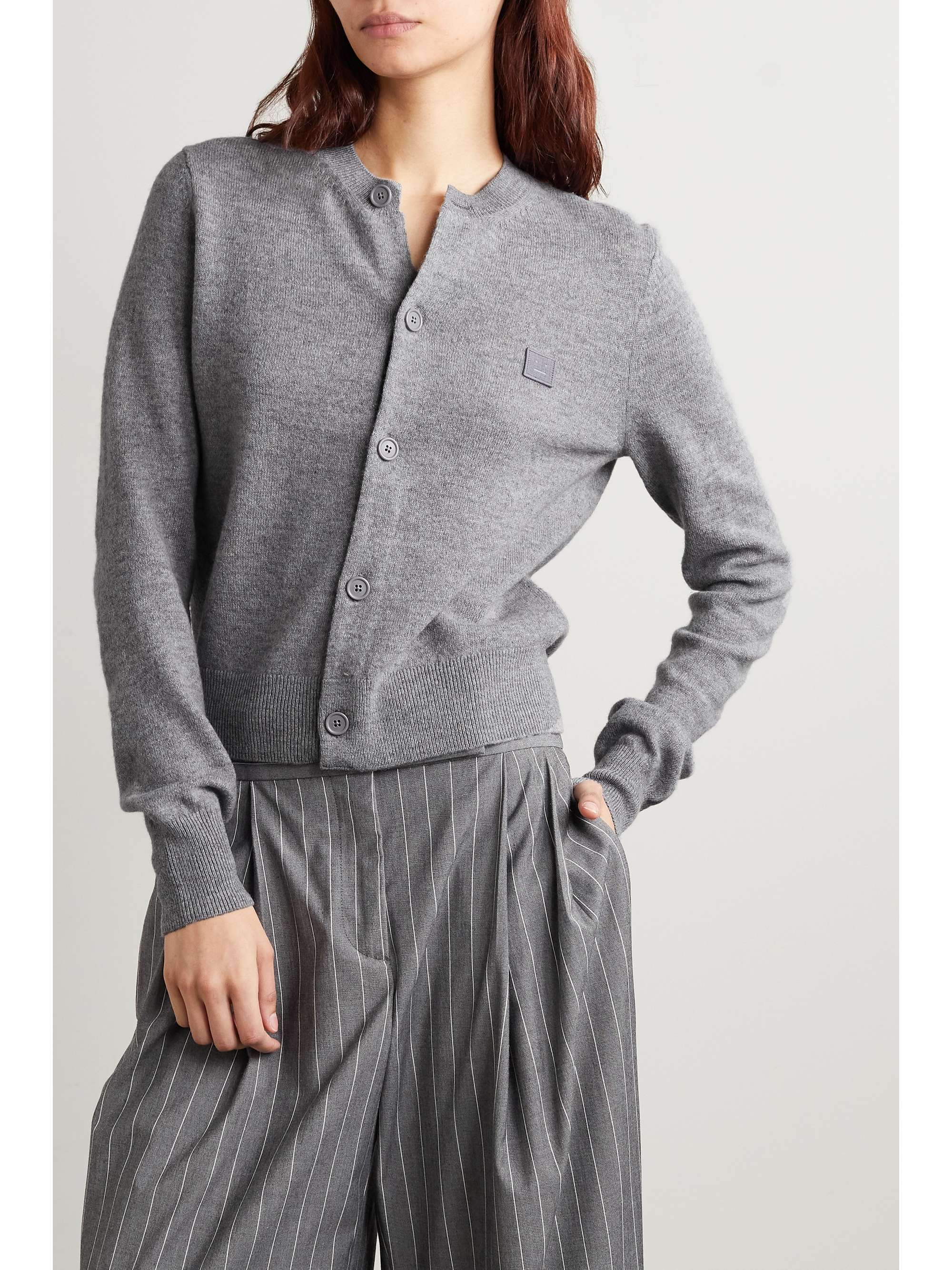 ACNE STUDIOS Cardigan en laine à appliqué