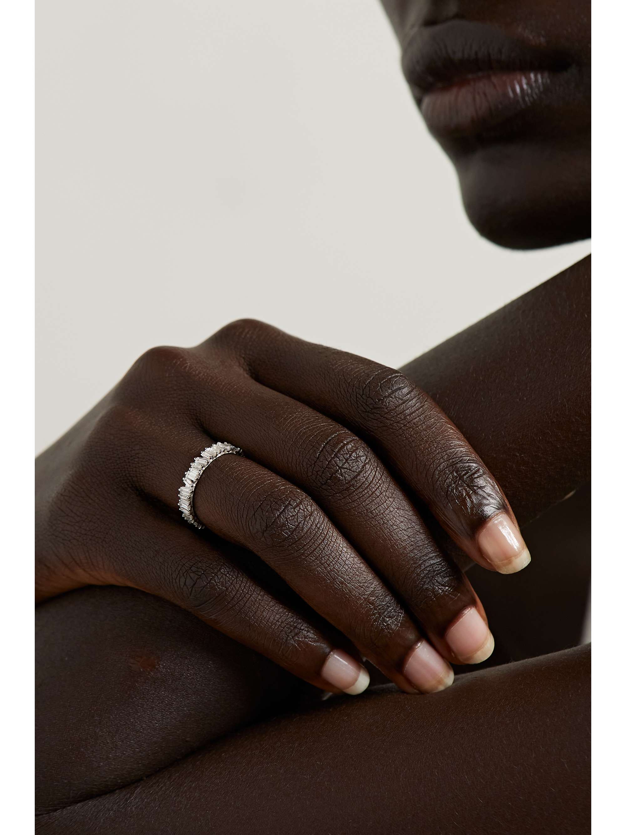 SUZANNE KALAN Eternity 18-karat white gold diamond ring