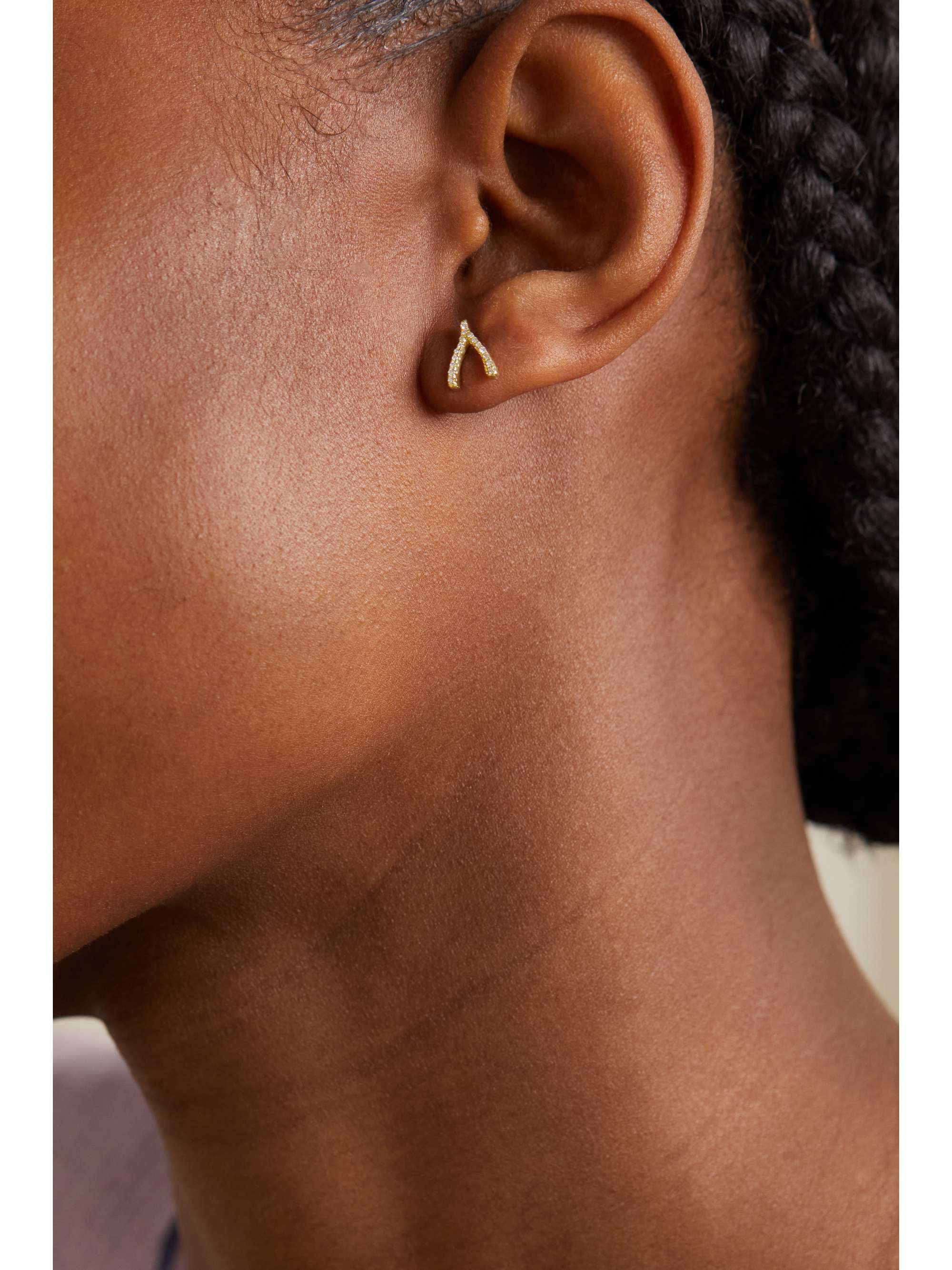 JENNIFER MEYER Mini Wishbone 18-karat gold diamond earrings