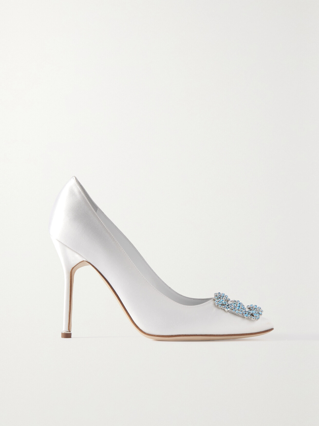 Manolo Blahnik - Hangisi 105 Embellished Satin Pumps - White