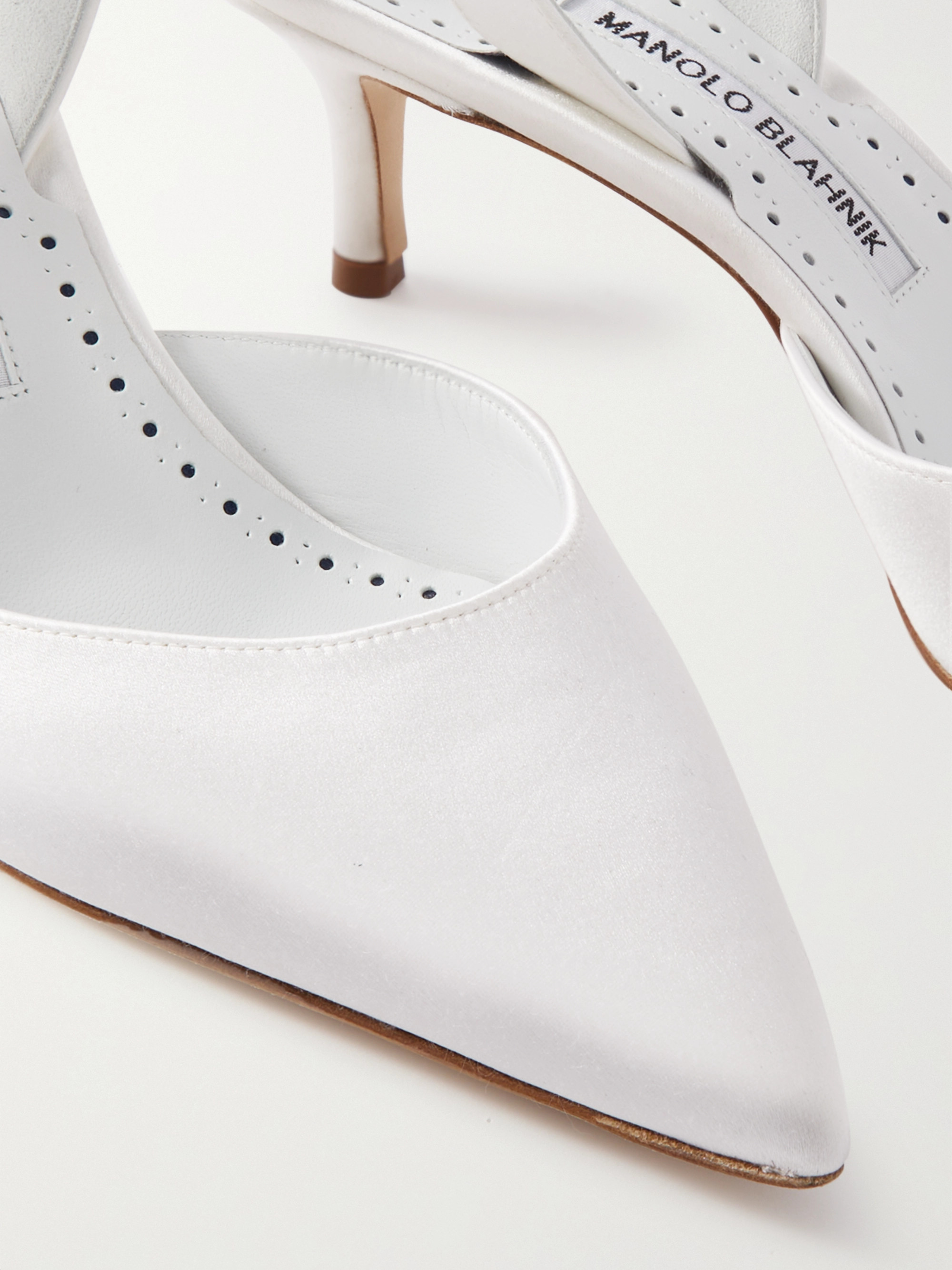 MANOLO BLAHNIK Carolyne Bridal 50 satin slingback pumps thumbnail