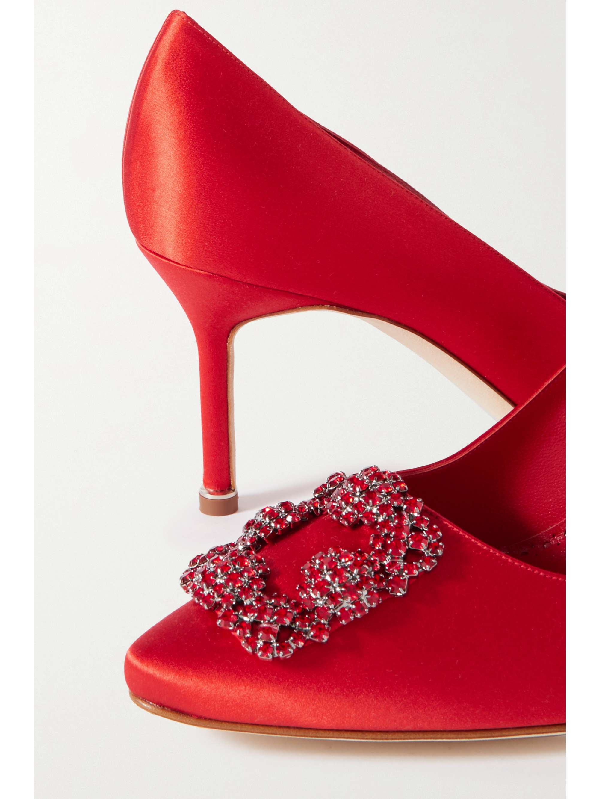 MANOLO BLAHNIK 
