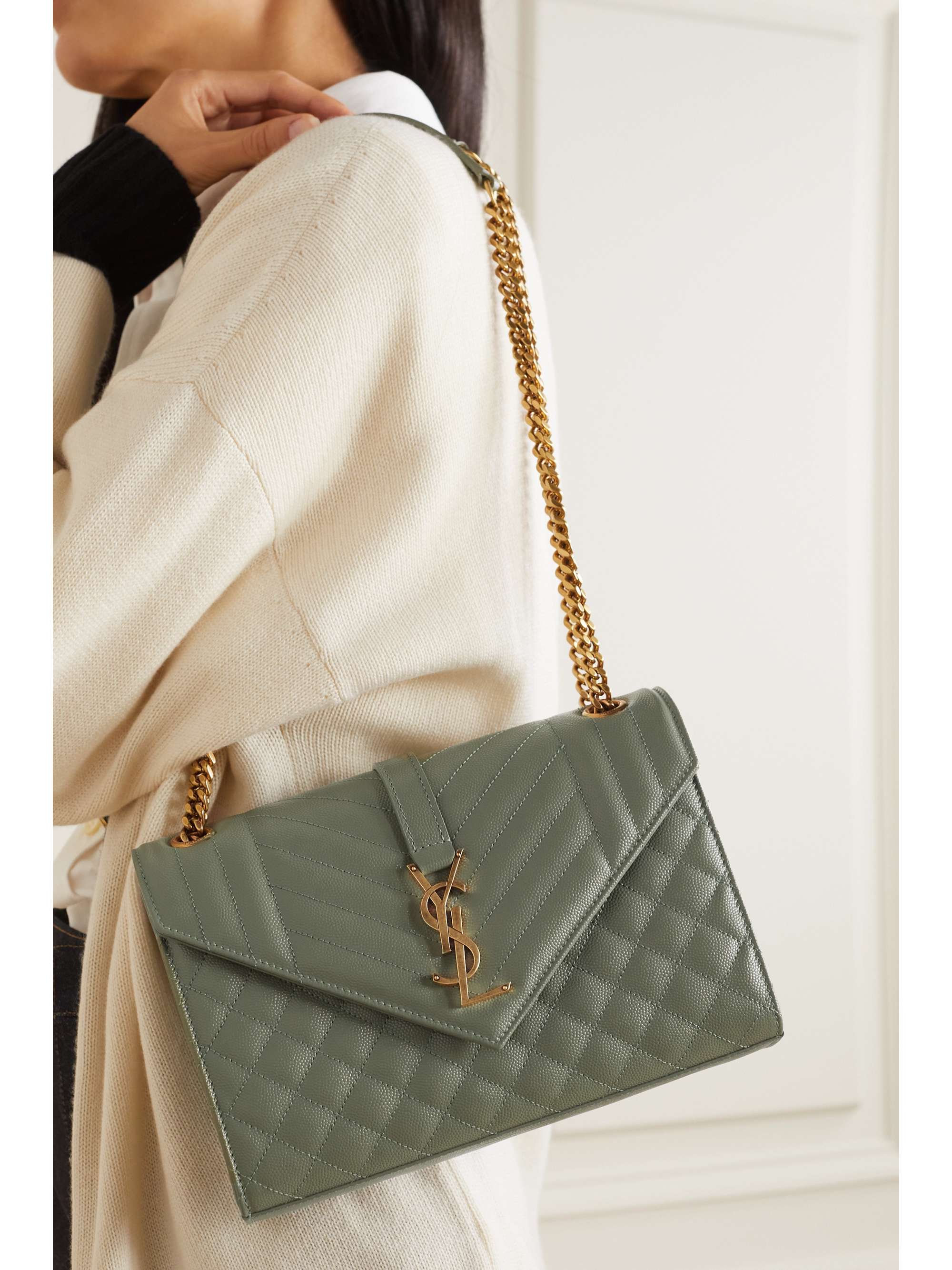 Envelope Saint Laurent | vlr.eng.br