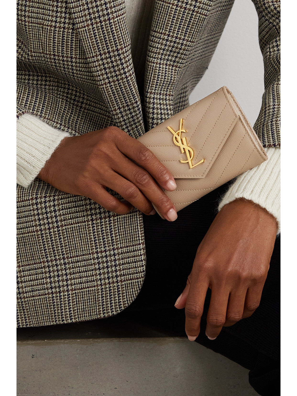 Shop Saint Laurent Monogramme Envelope Quilted Textured-leather Wallet In Neutrals