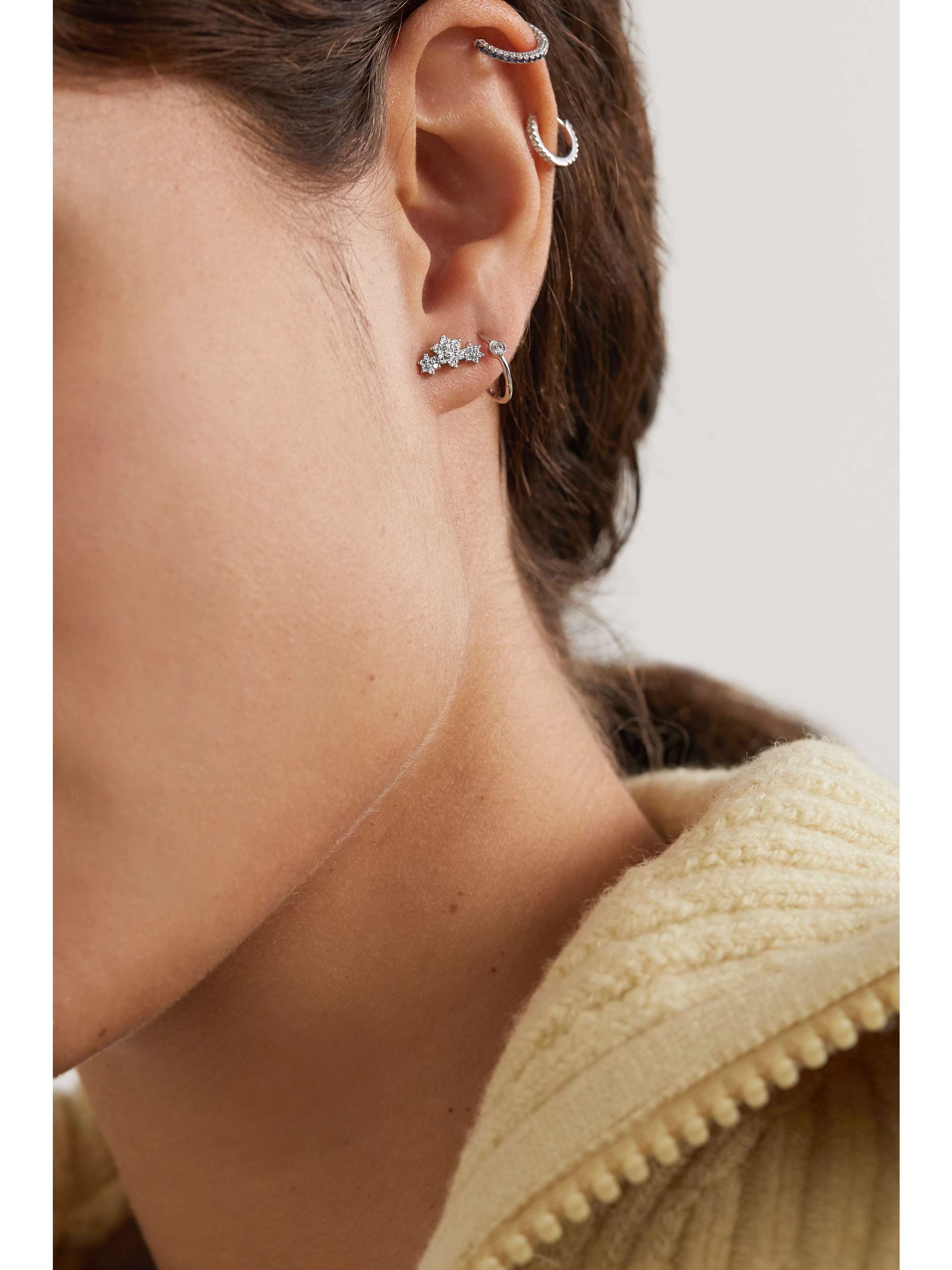 MARIA TASH Flower Garland 18-karat white gold diamond earring