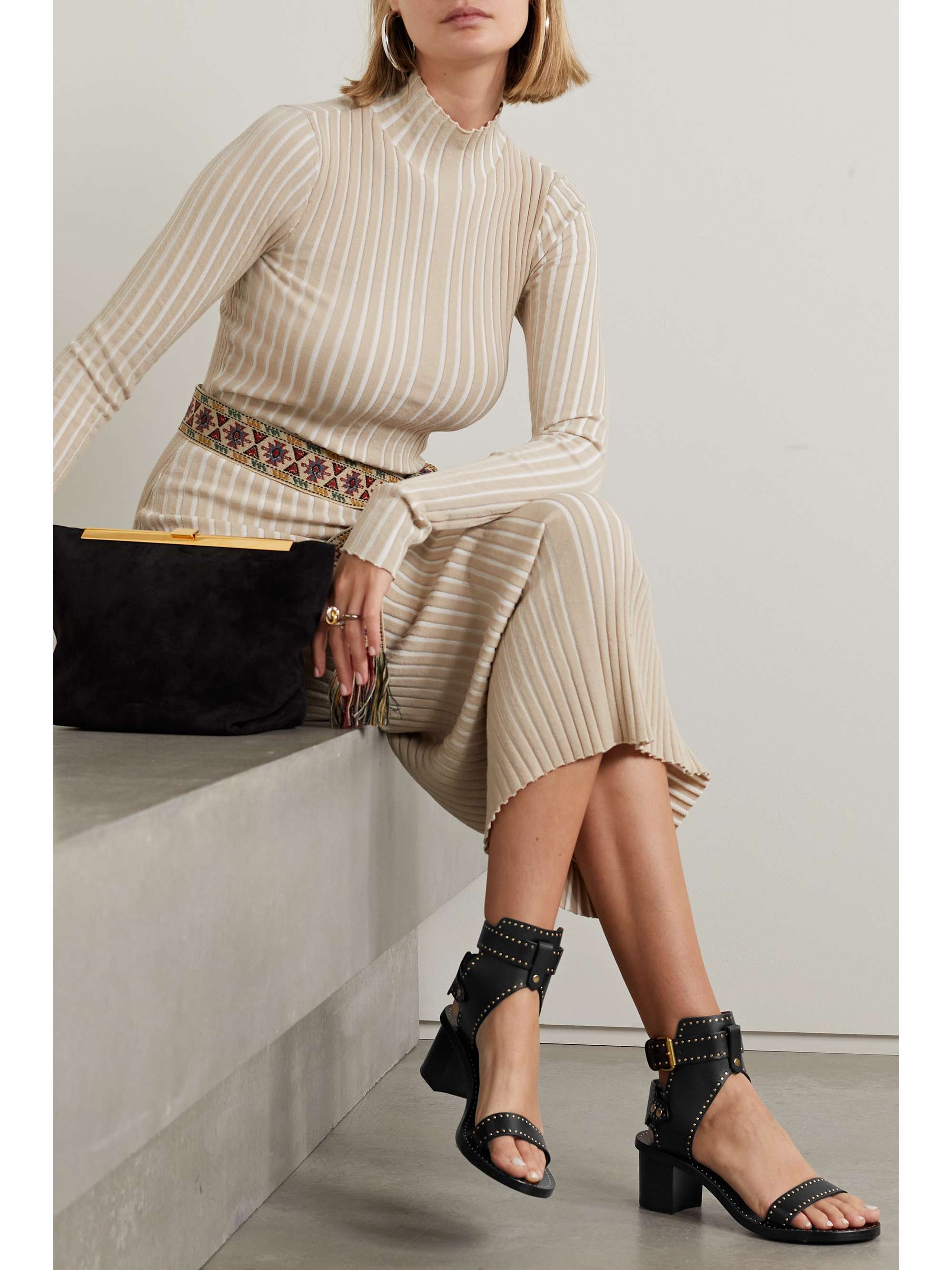 ISABEL MARANT Sandales en cuir à clous Jaeryn