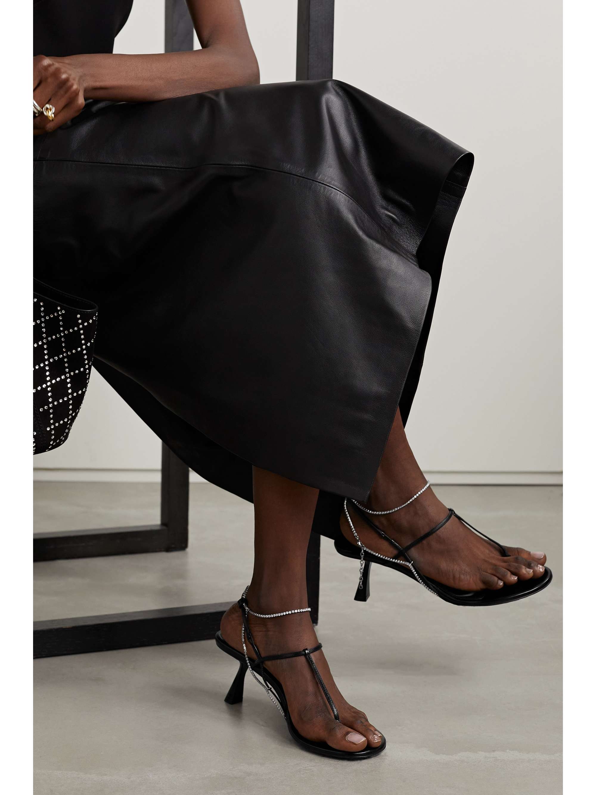 KHAITE Linden Slingback-Sandalen aus Leder mit Kristallen