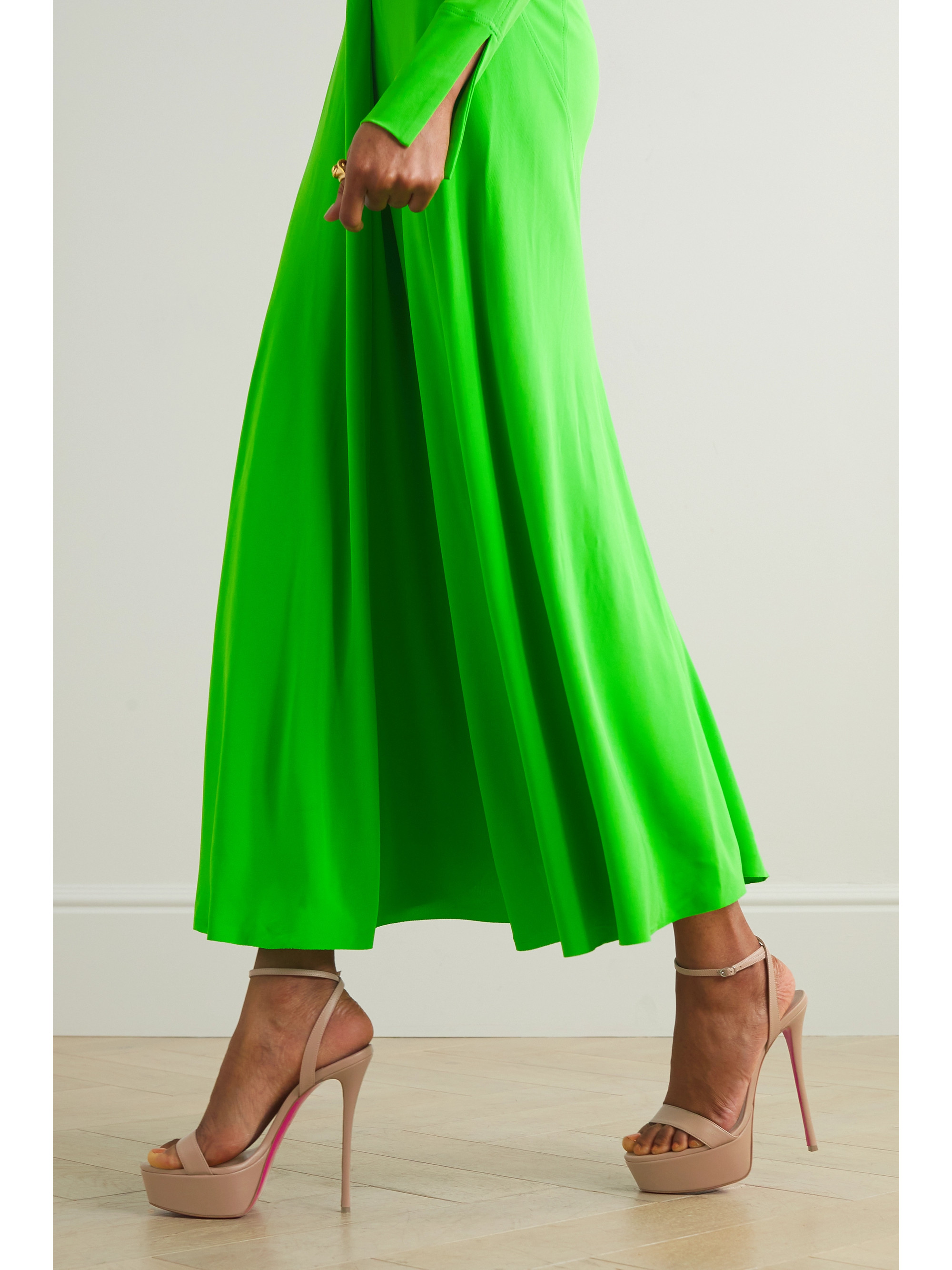 CHRISTIAN LOUBOUTIN Loubi Queen Alta 150 leather platform pumps thumbnail
