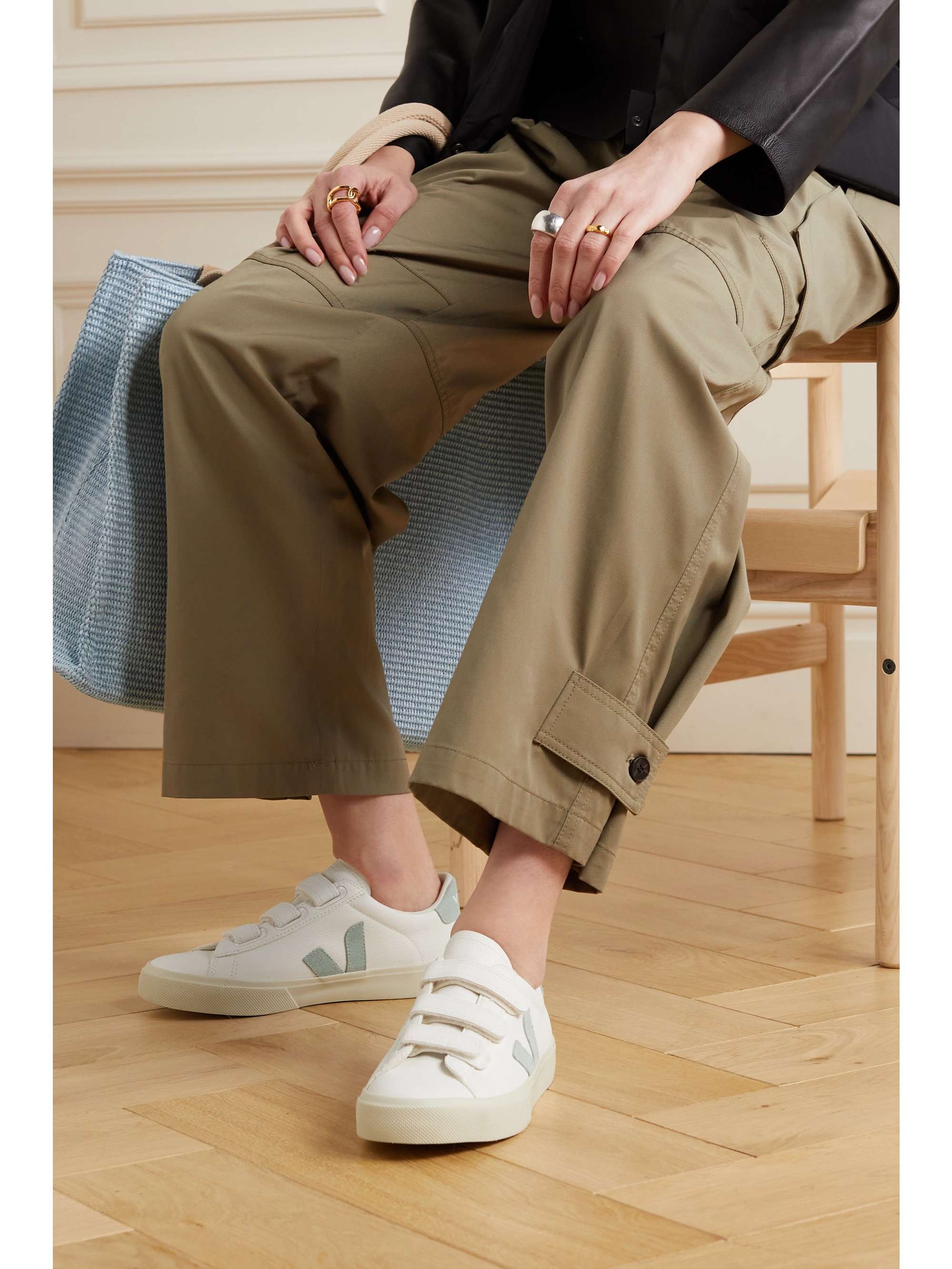 VEJA Recife metallic leather sneakers