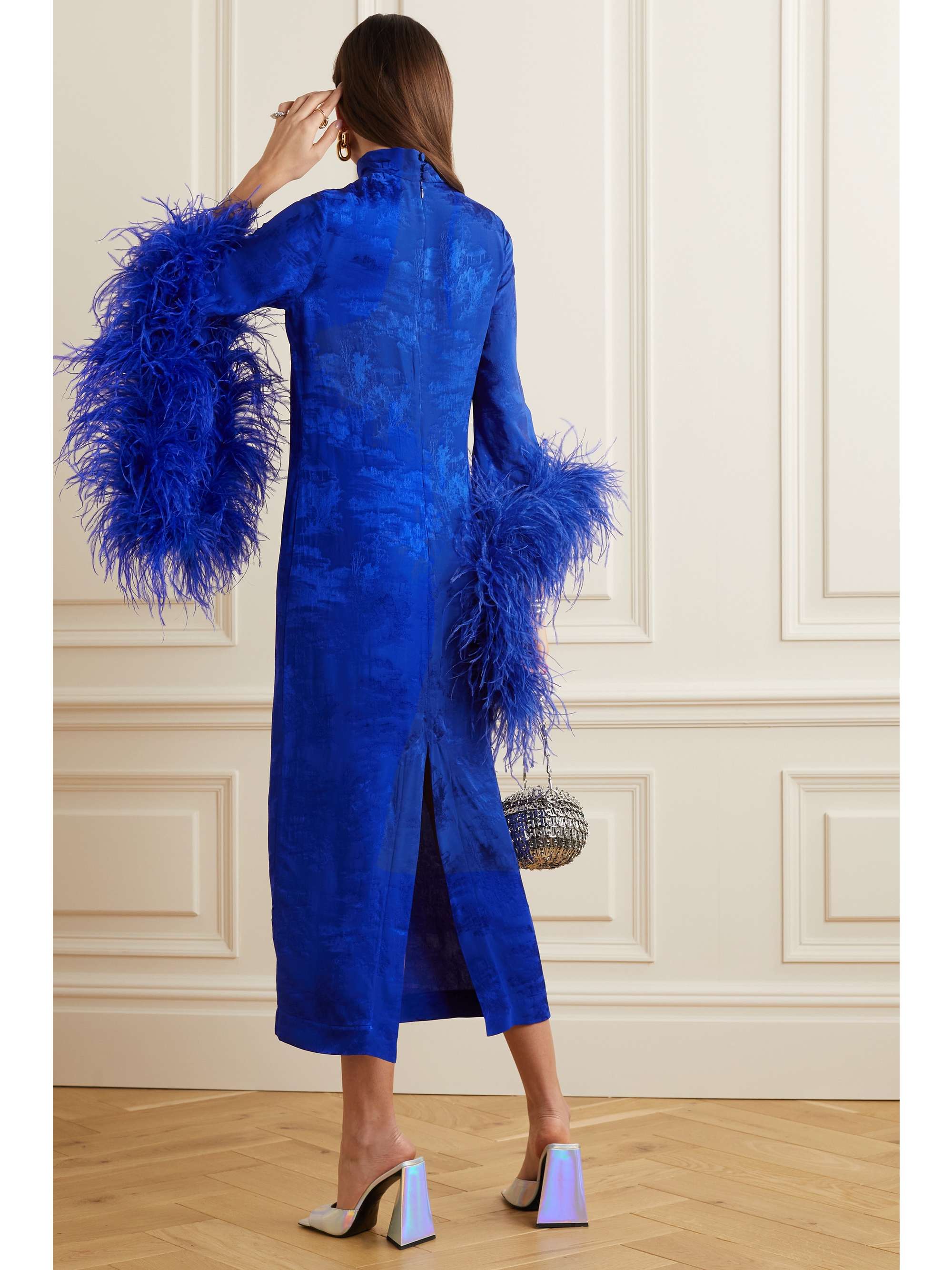 Blue Toile Del Rio feather-trimmed satin-jacquard midi dress | TALLER ...