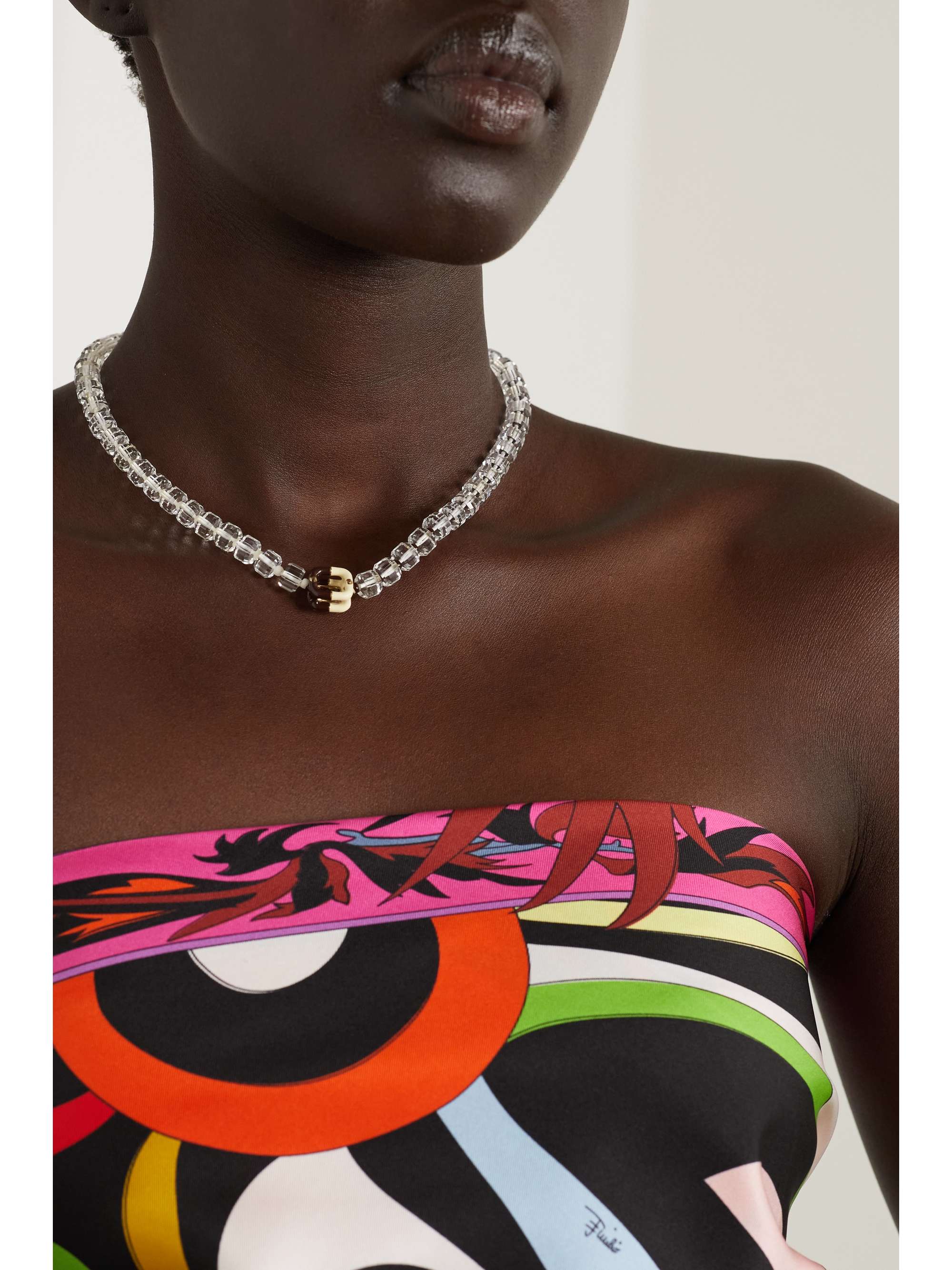 BEA BONGIASCA Kette mit Zierperlen, Details aus 9 Karat Gold, Silber und Emaille