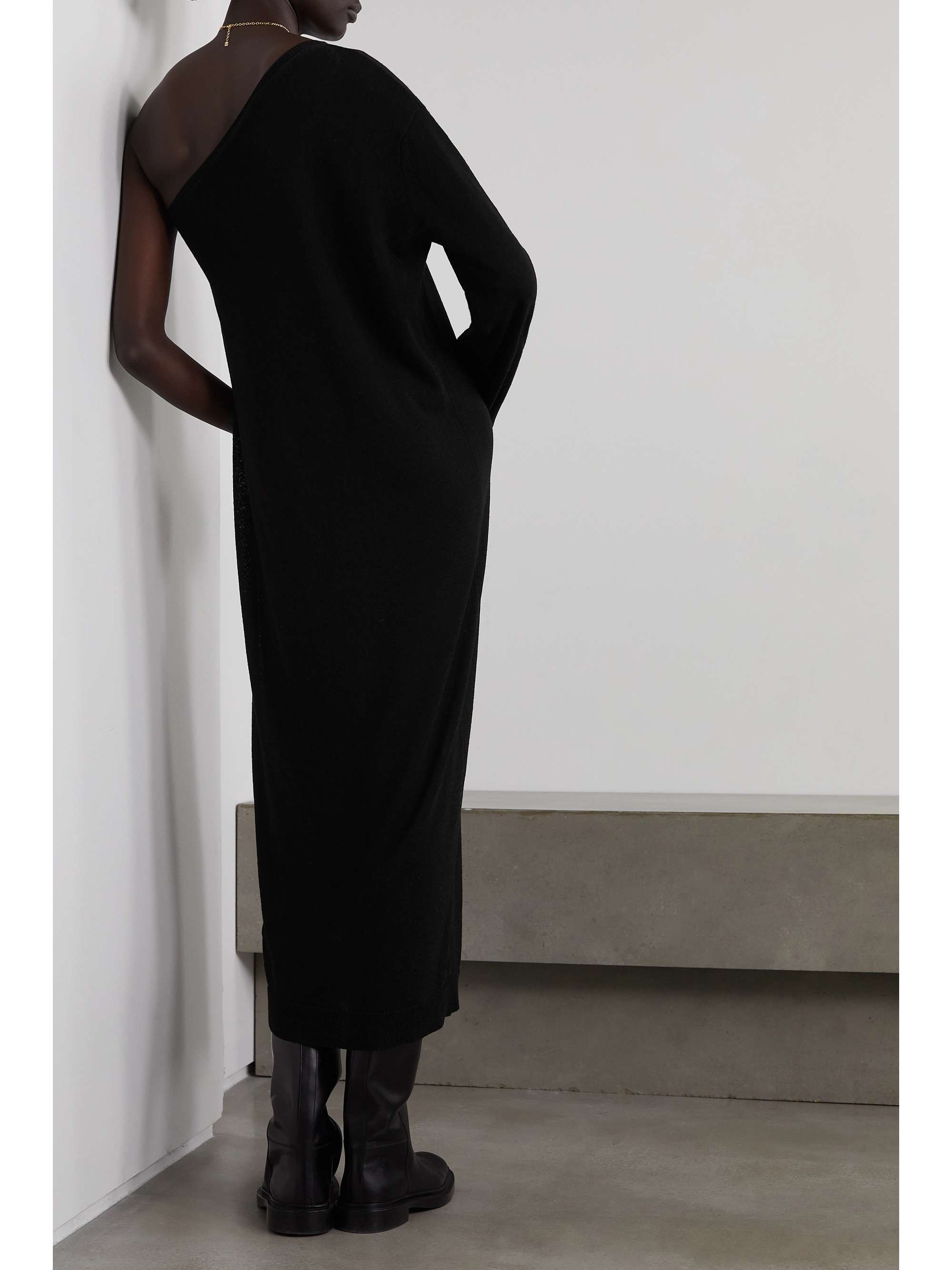 THE FRANKIE SHOP Robe midi asymétrique en mailles Lina