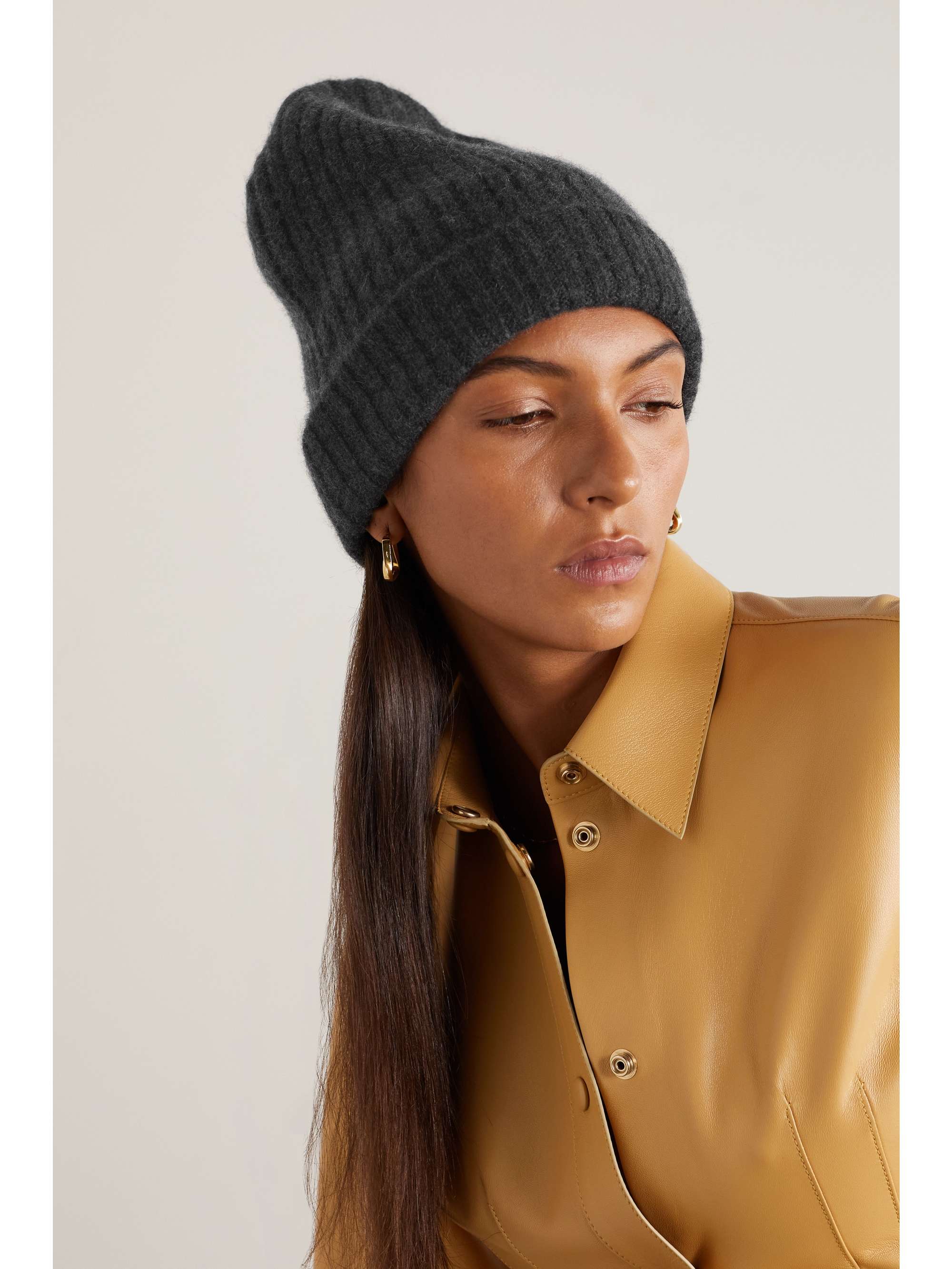 TOTEME Ribbed cashmere beanie | NET-A-PORTER