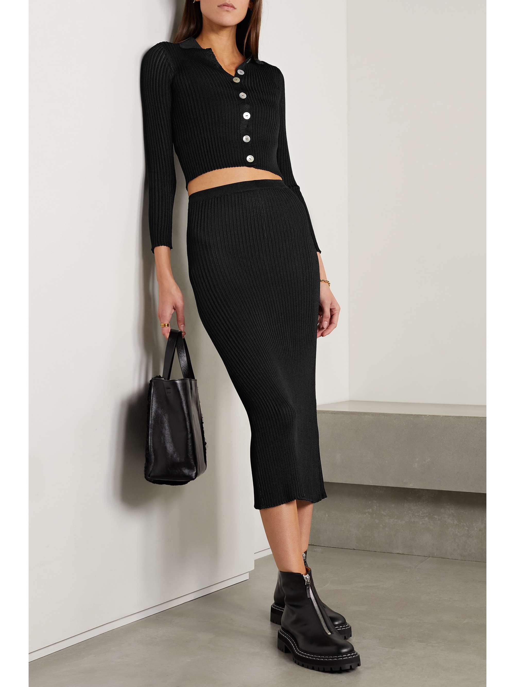Ribbed-knit midi skirt