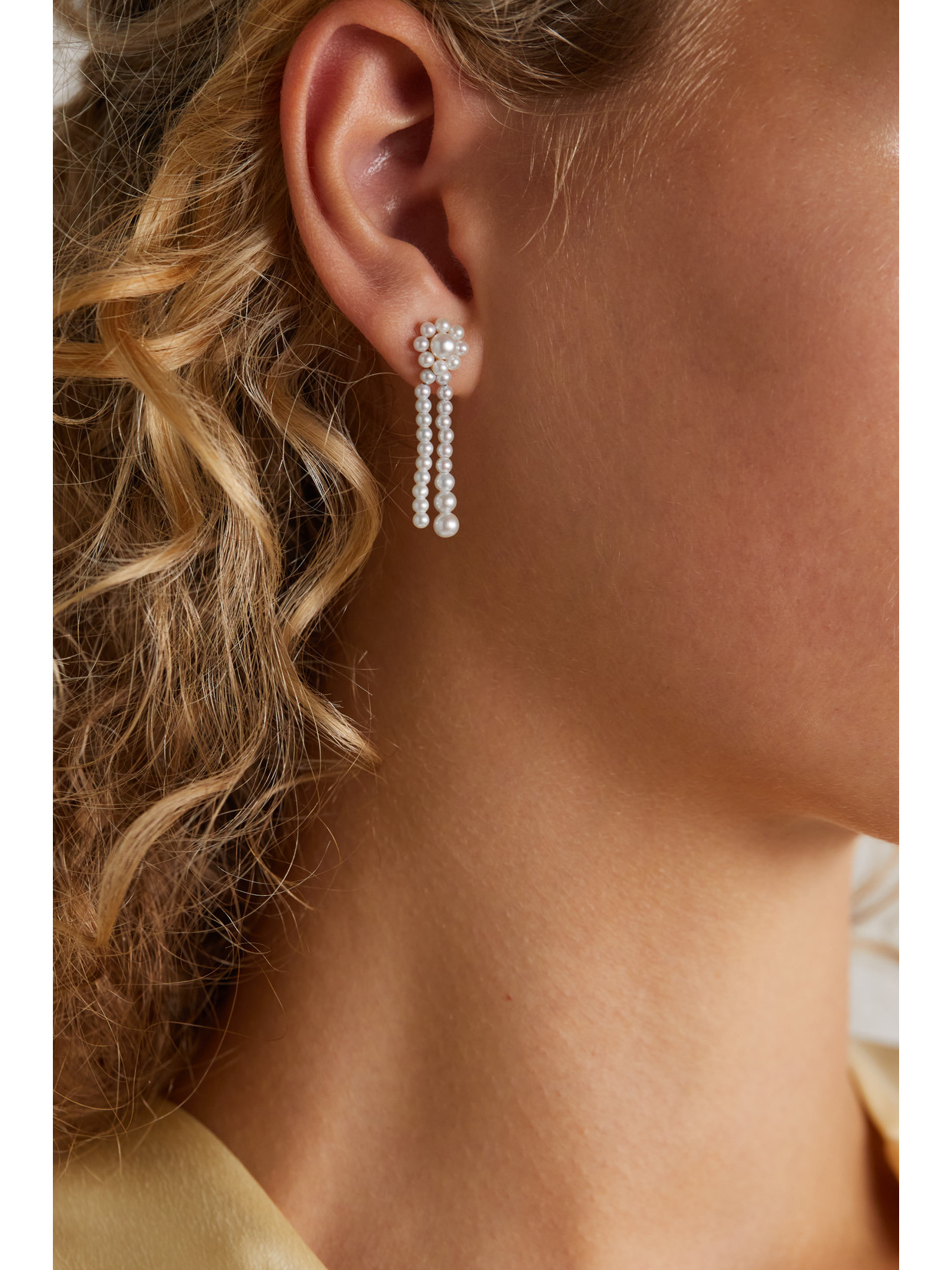 Shop Sophie Bille Brahe Promenade De Fleur 14-karat Gold Pearl Earrings In White