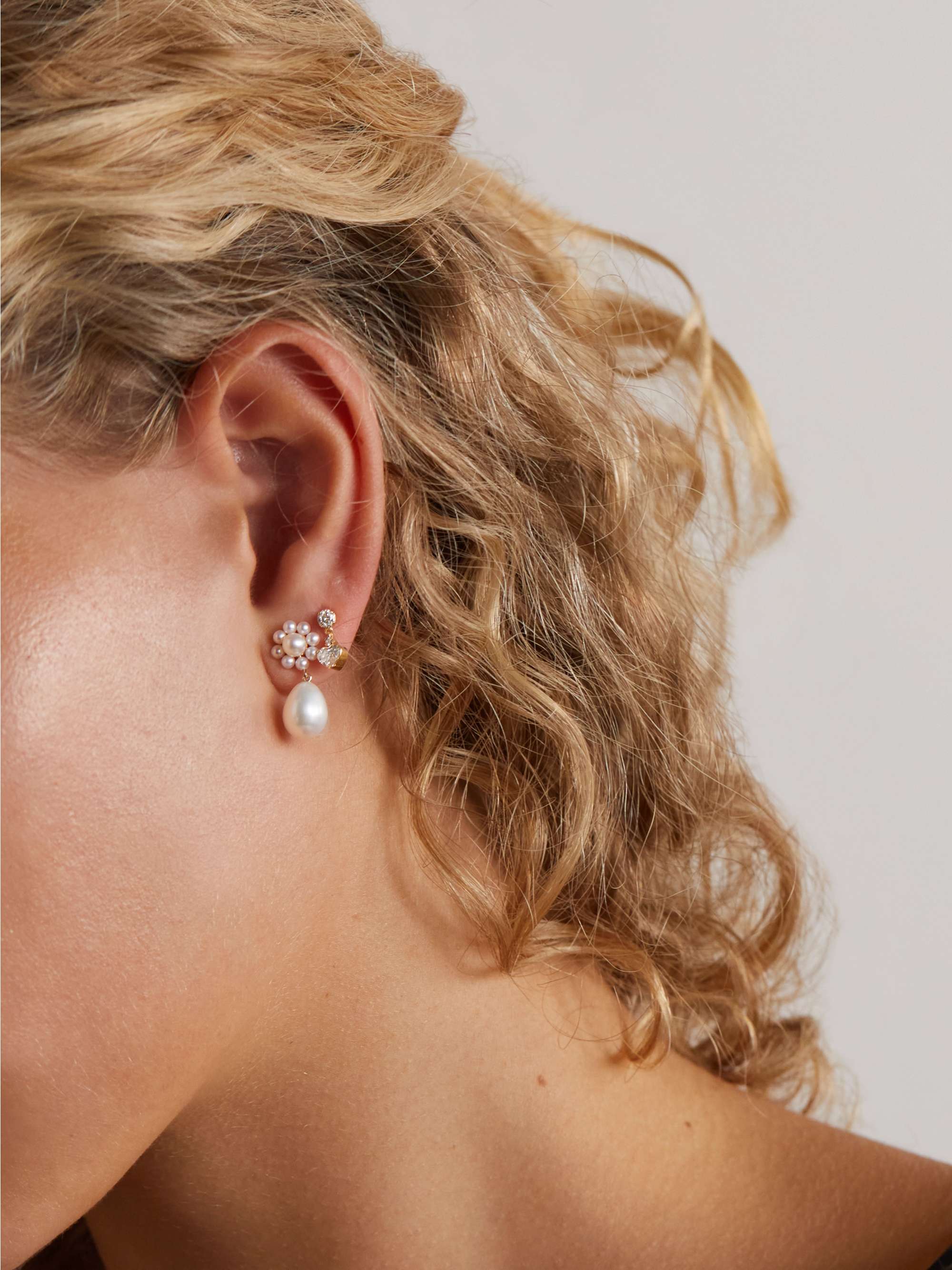 SOPHIE BILLE BRAHE Chambre de Fleur 14-karat gold pearl single earring
