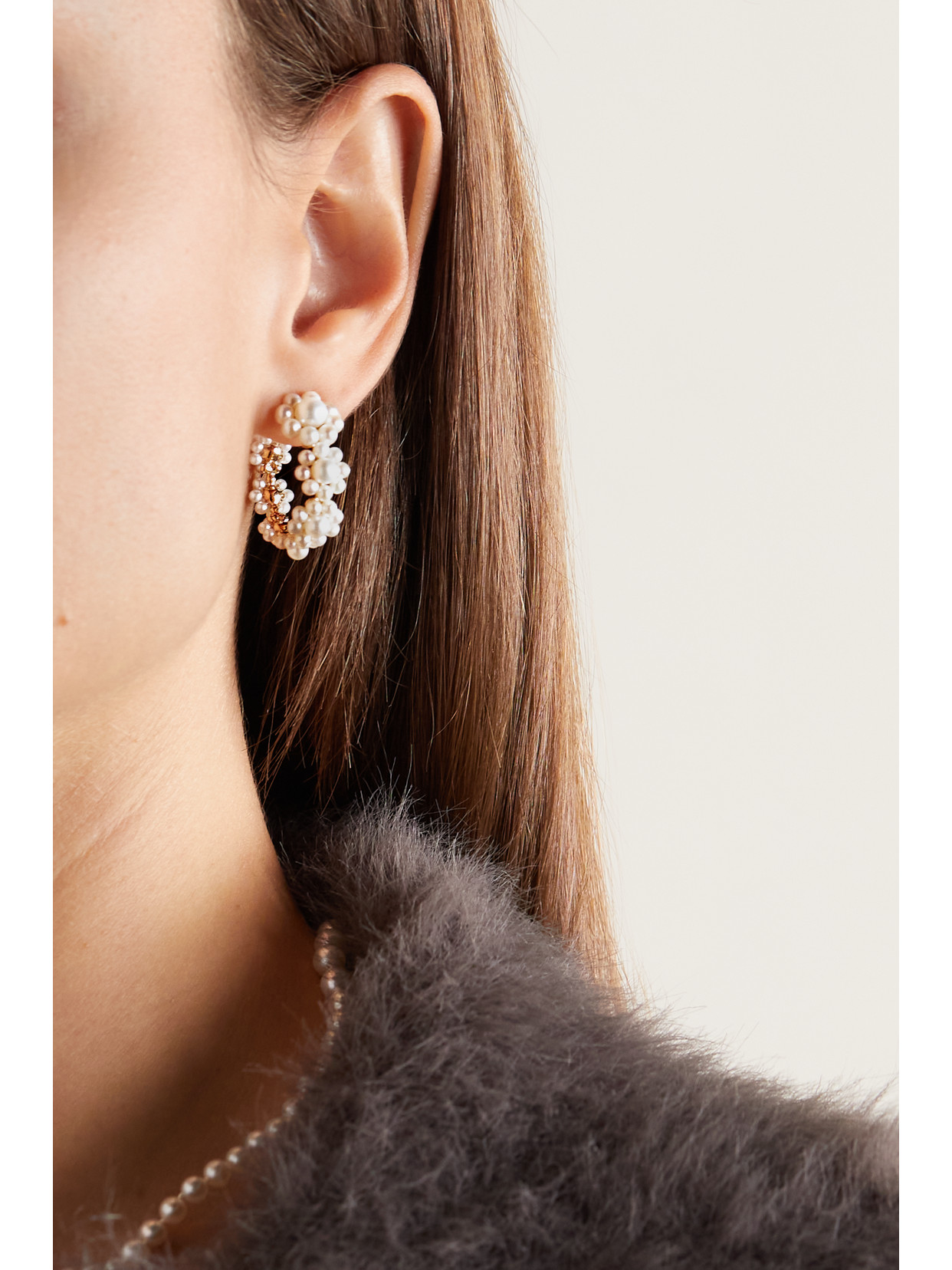 Shop Sophie Bille Brahe Jardin Boucle 14-karat Gold Pearl Earrings In White