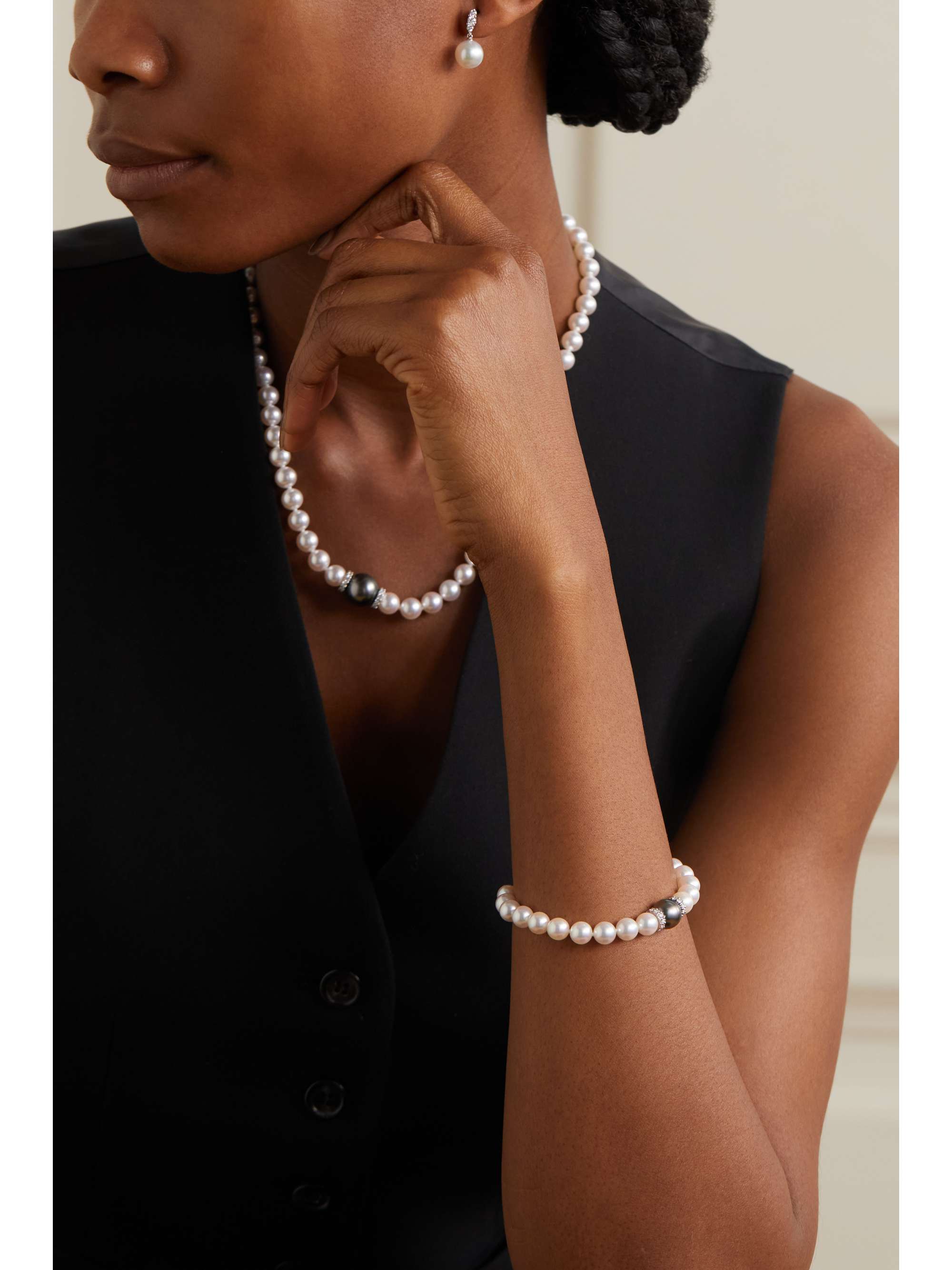 MIKIMOTO 18-karat white gold, pearl and diamond bracelet