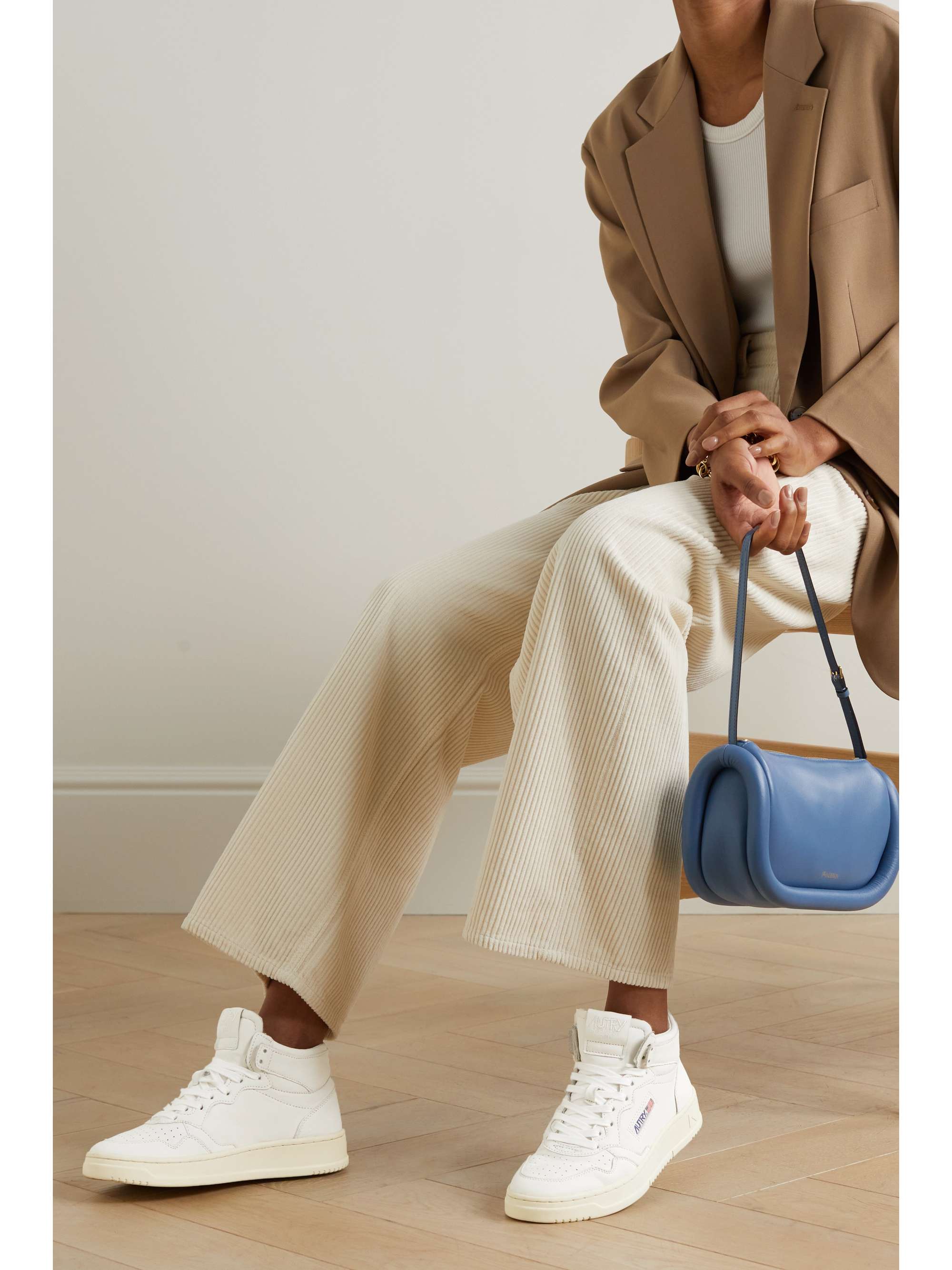 AUTRY Sneakers alte in pelle Medalist Mid