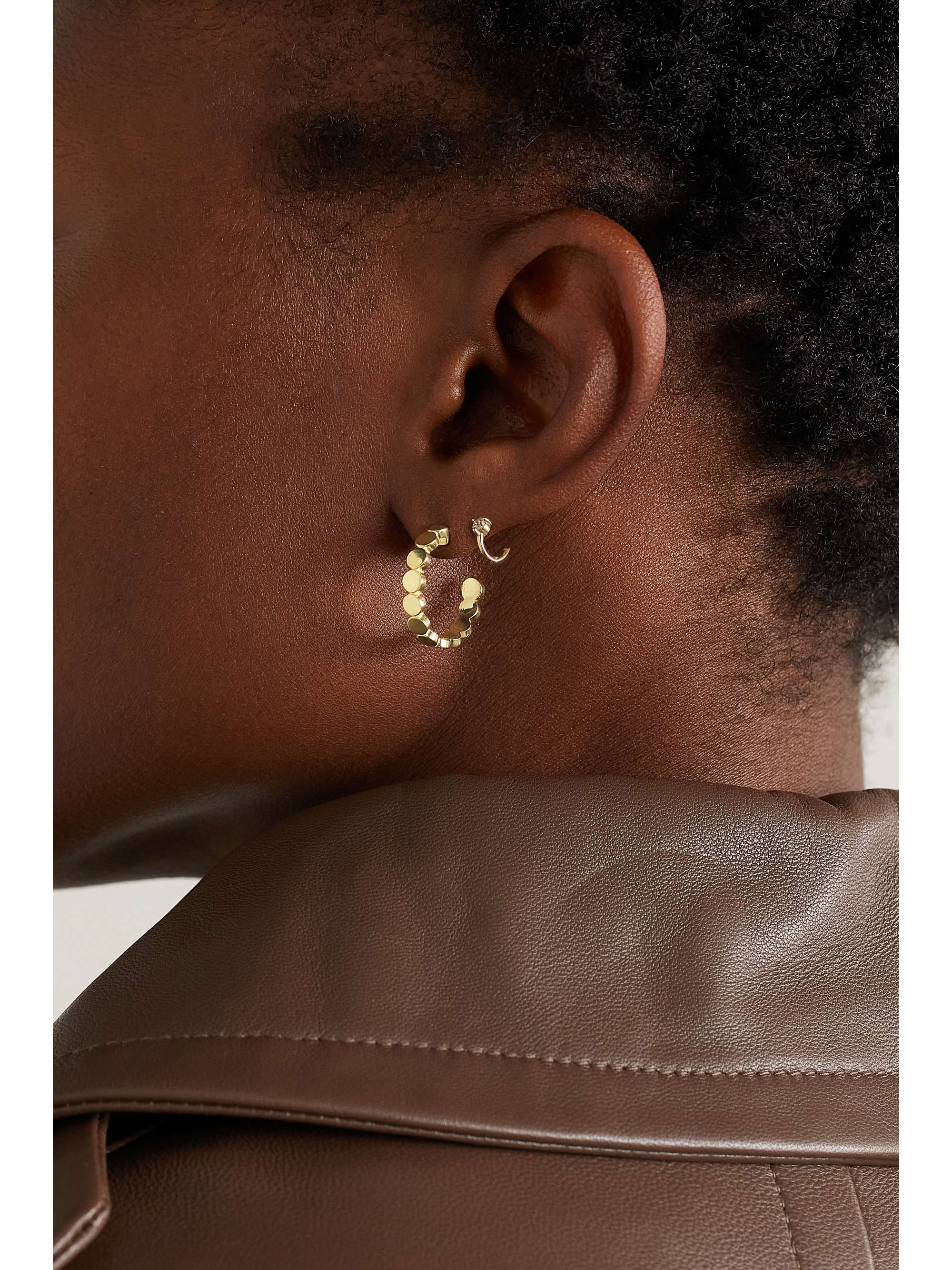 JENNIFER MEYER Small Circle Link 18-karat gold hoop earrings