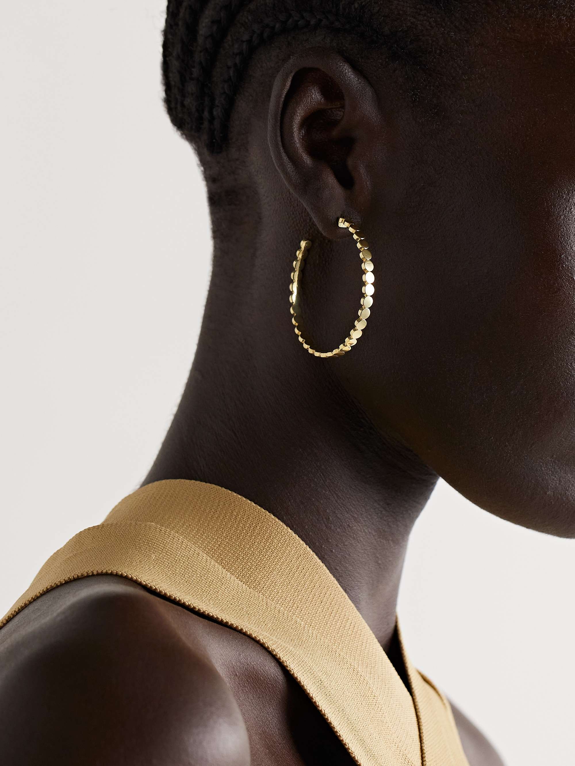JENNIFER MEYER Medium Mini Circle Link 18-karat gold hoop earrings